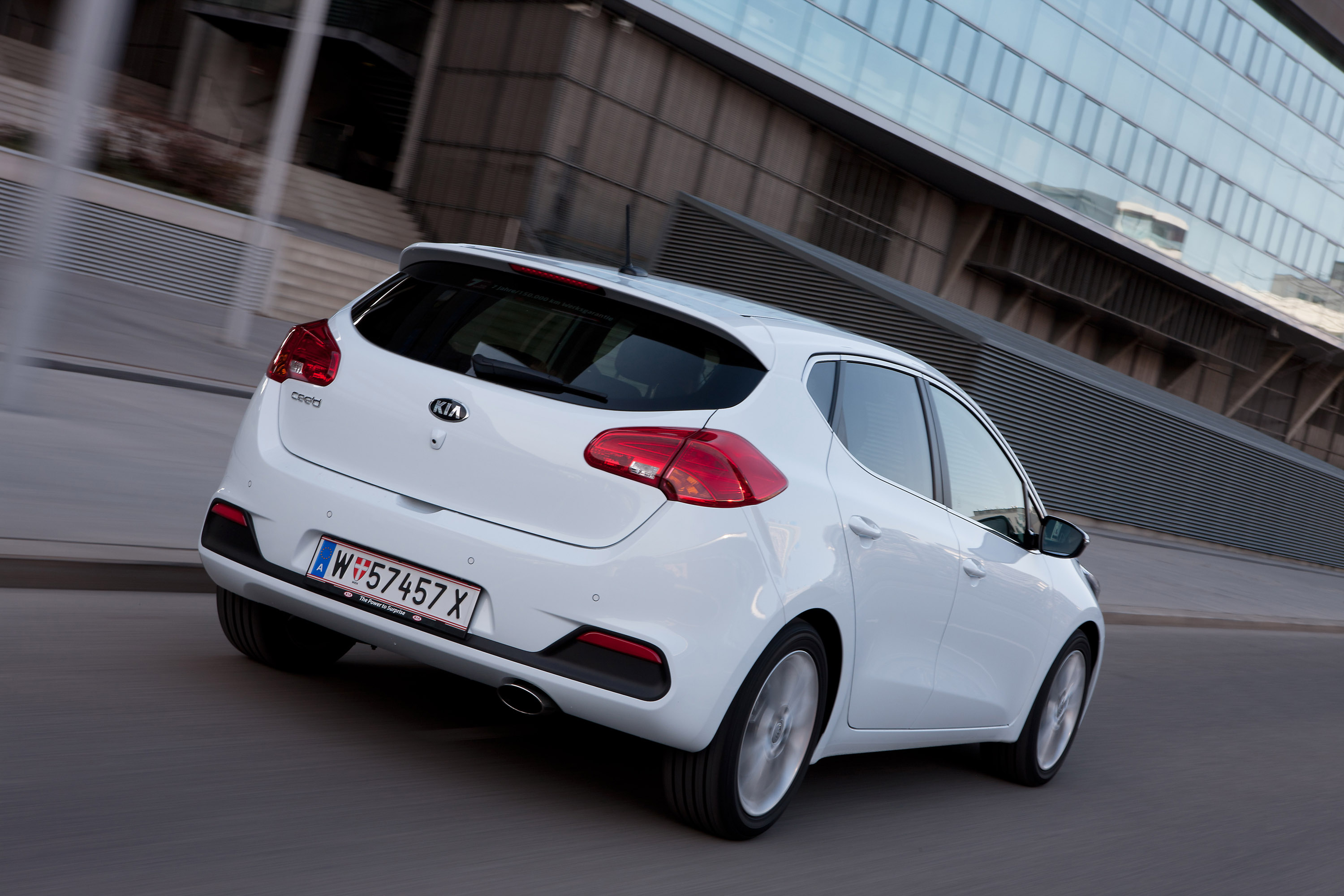 Kia Ceed photo #53