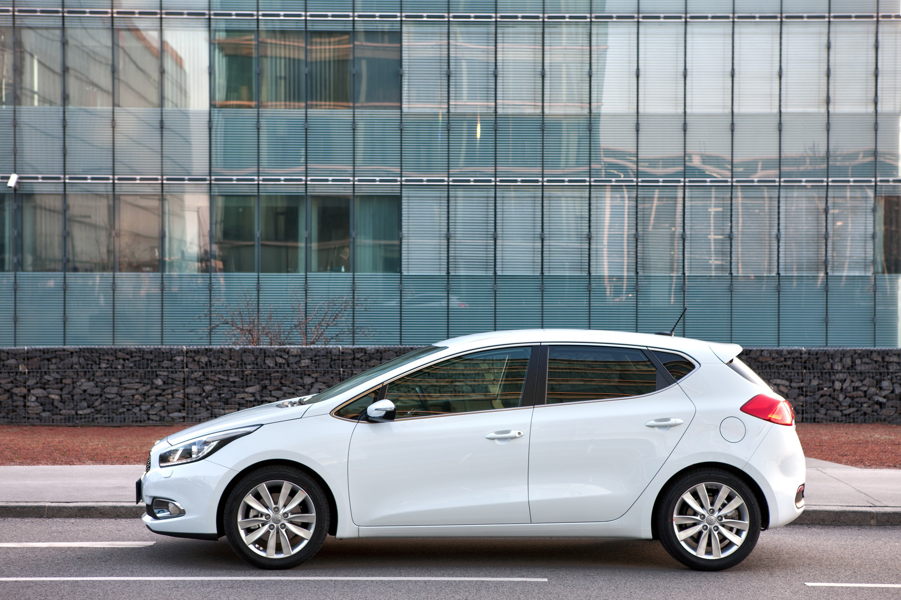 Kia Ceed photo #59
