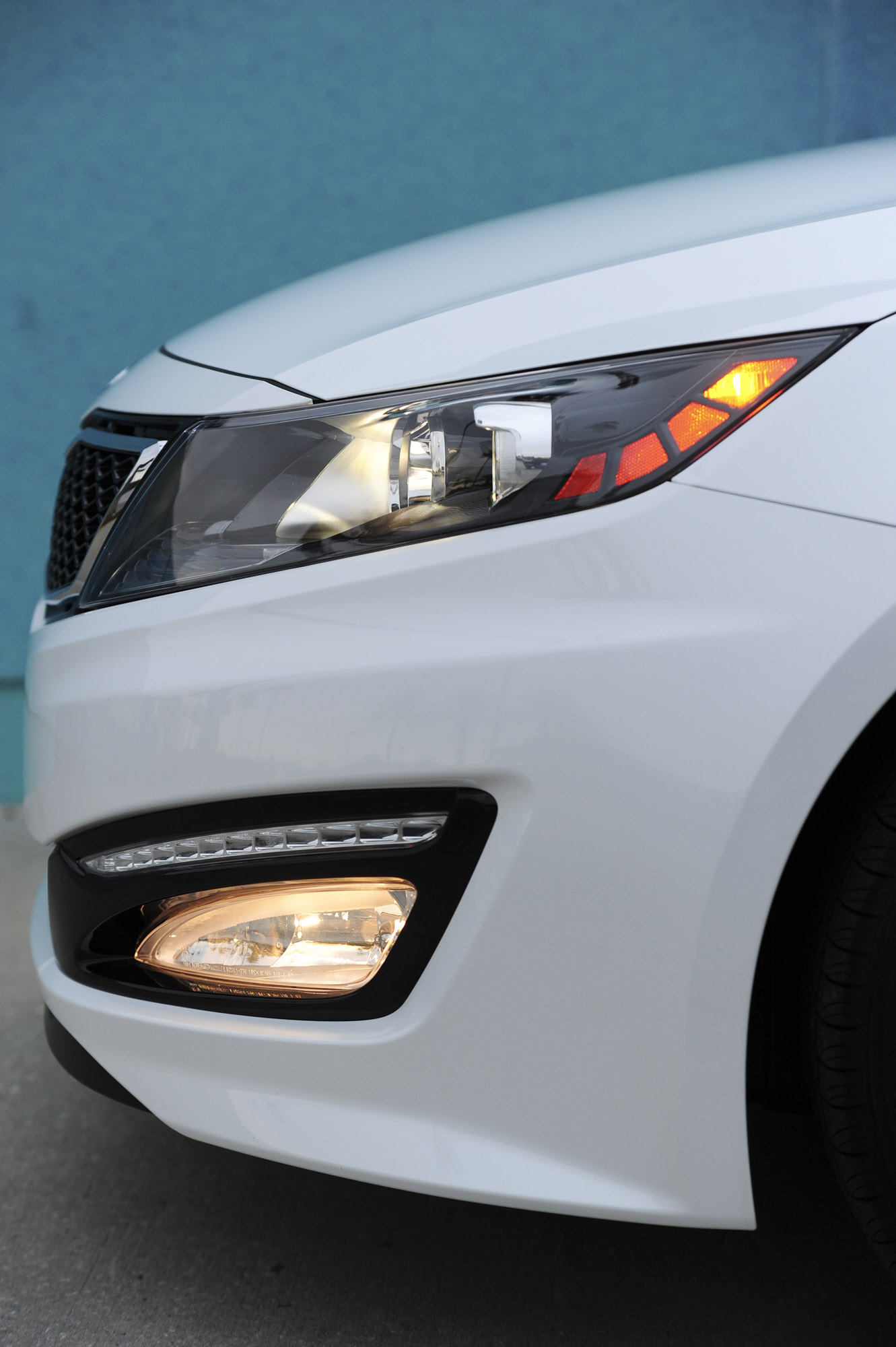 Kia Optima SX Limited photo #22