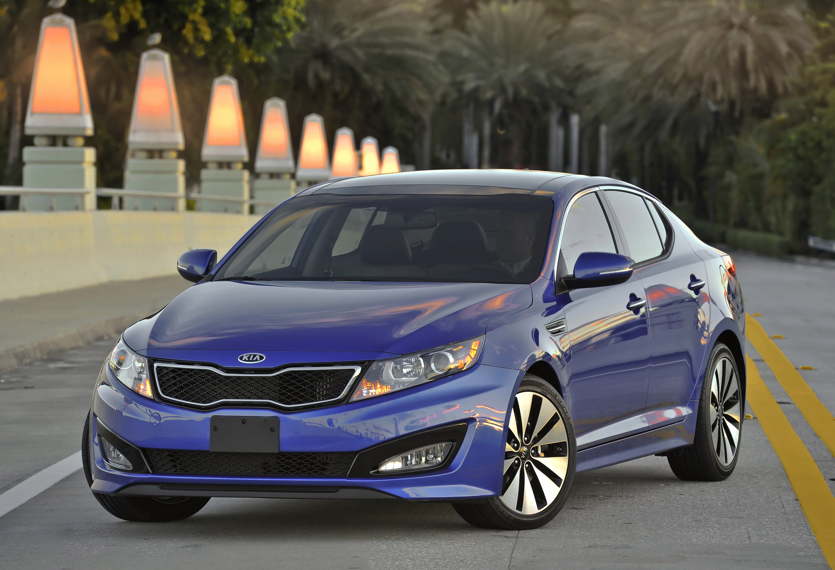 Kia Optima photo #2