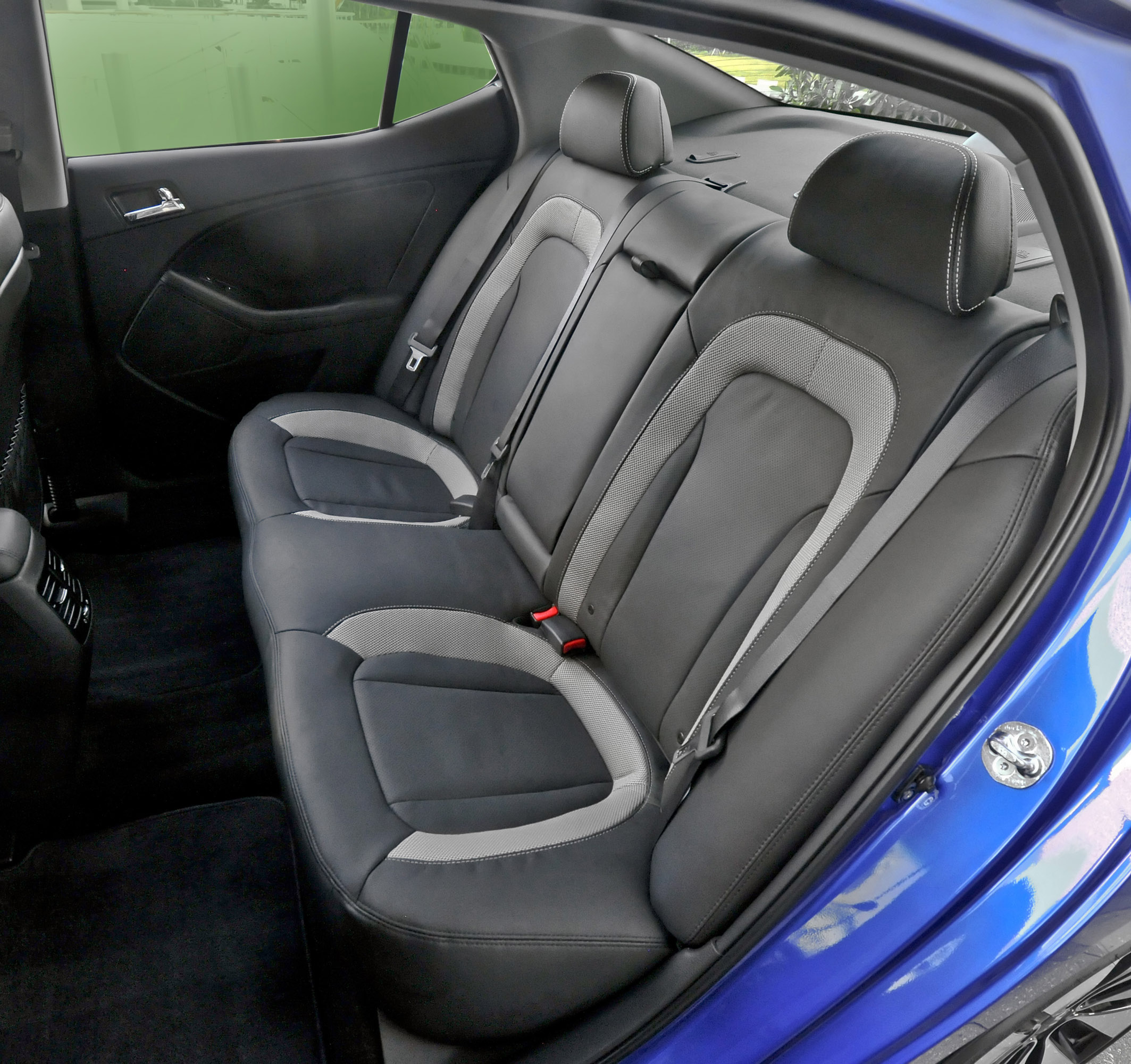 Kia Optima photo #35
