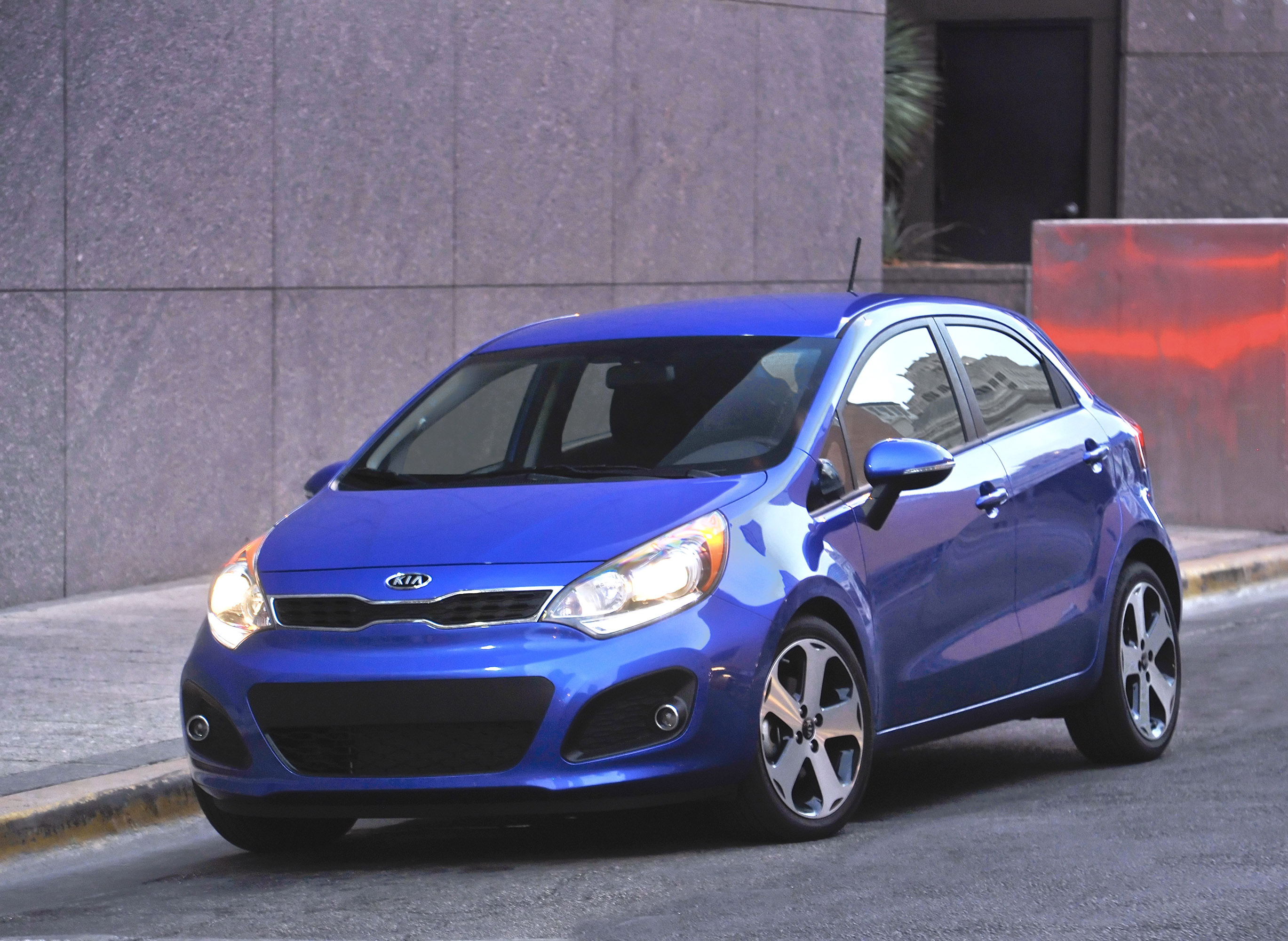 Kia Rio 5-Door photo #3