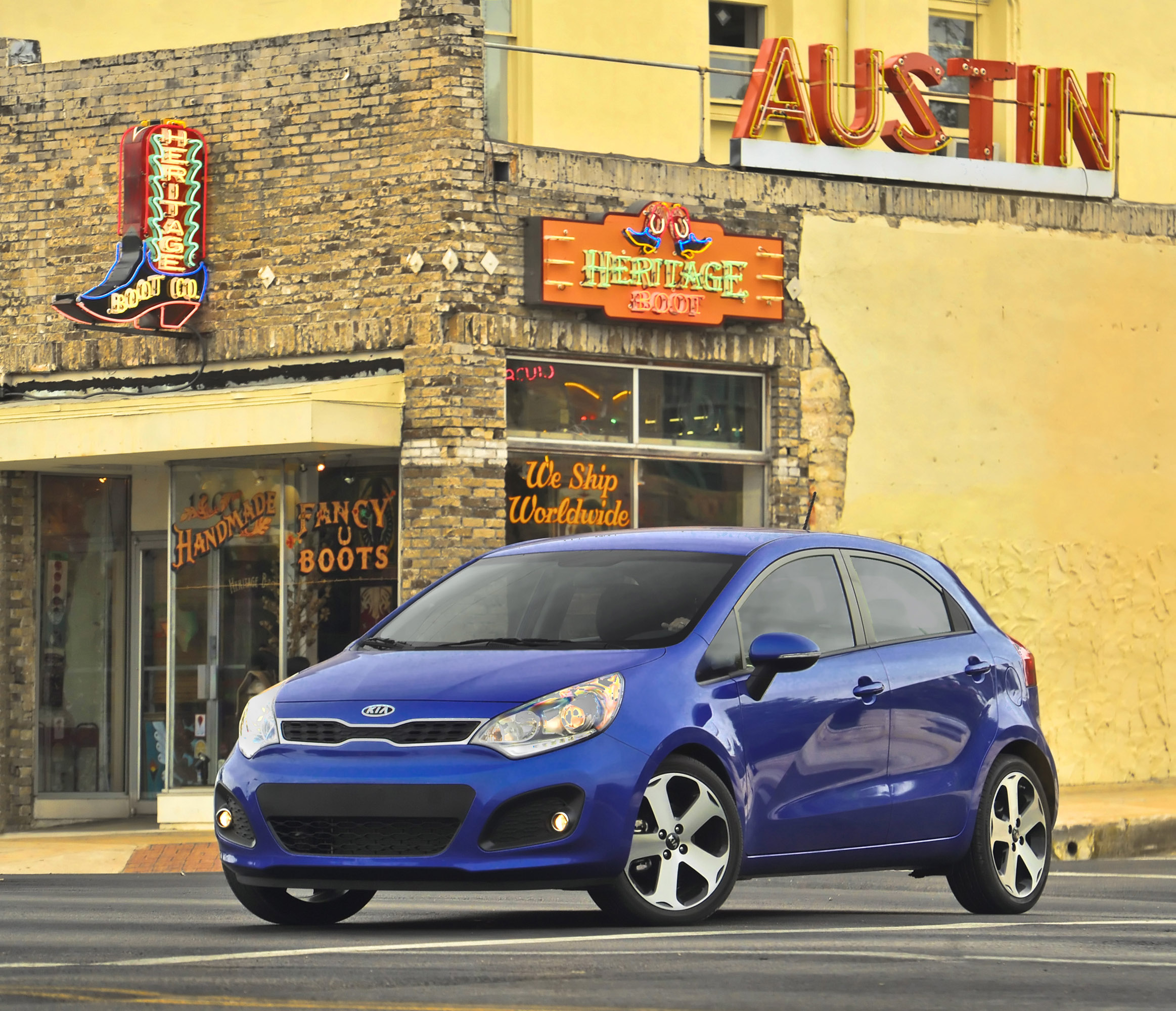 Kia Rio 5-Door photo #5