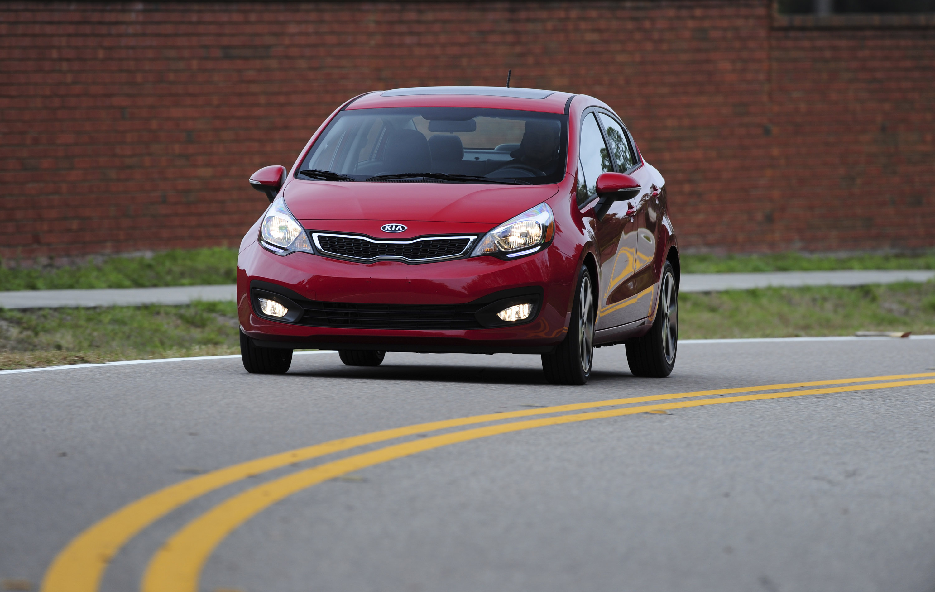 Kia Rio photo #2