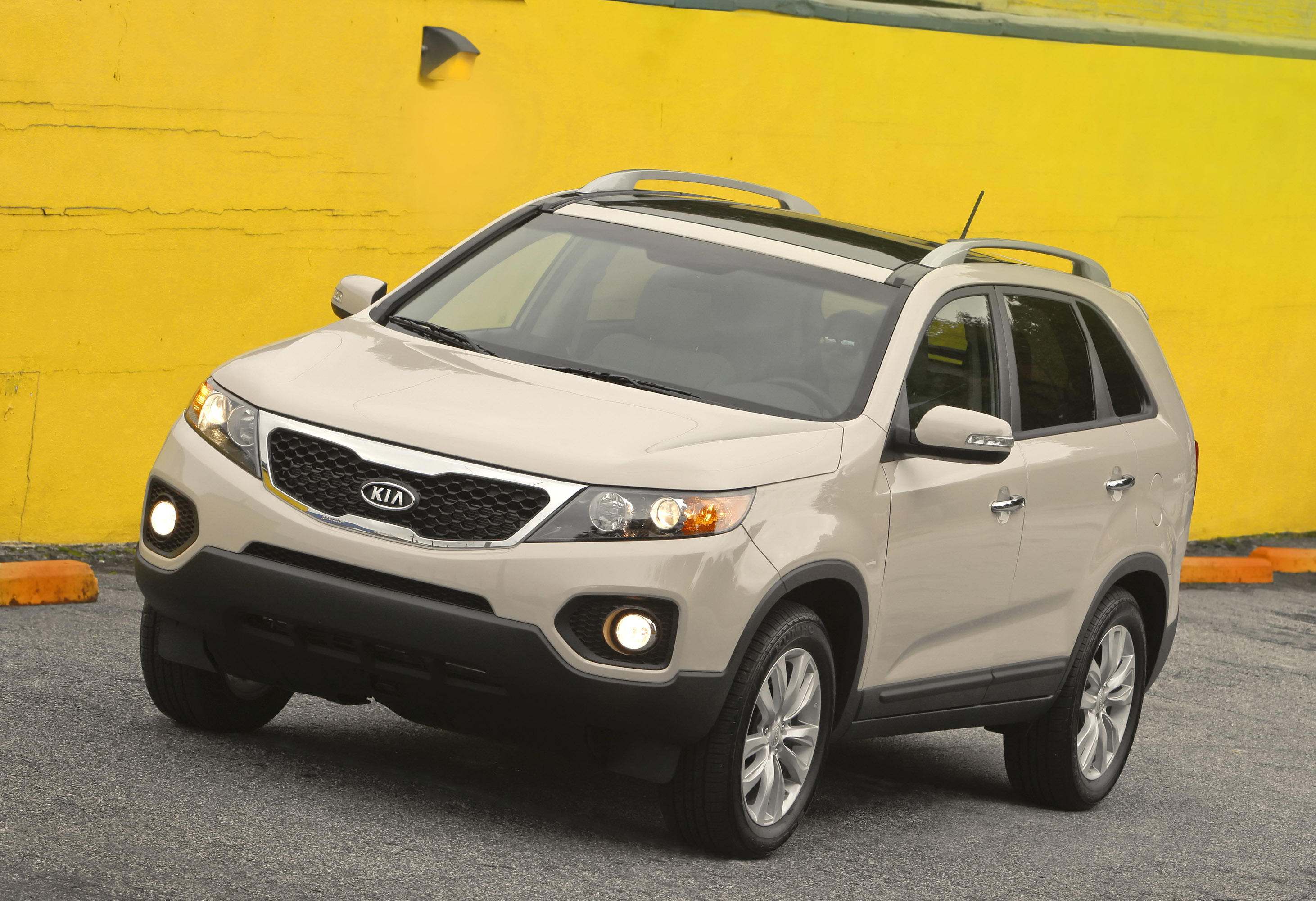 Kia Sorento photo #2