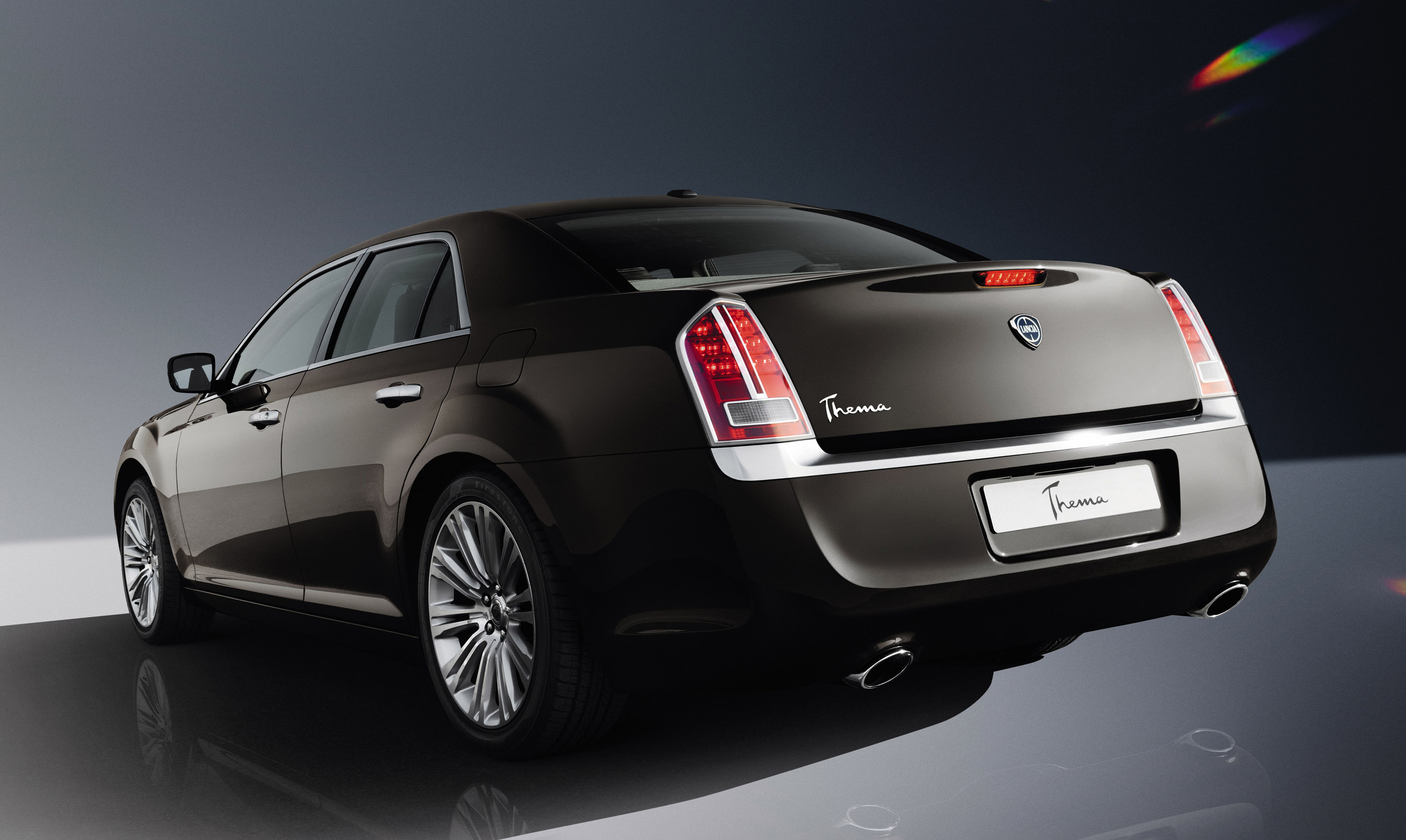 Lancia Thema photo #34
