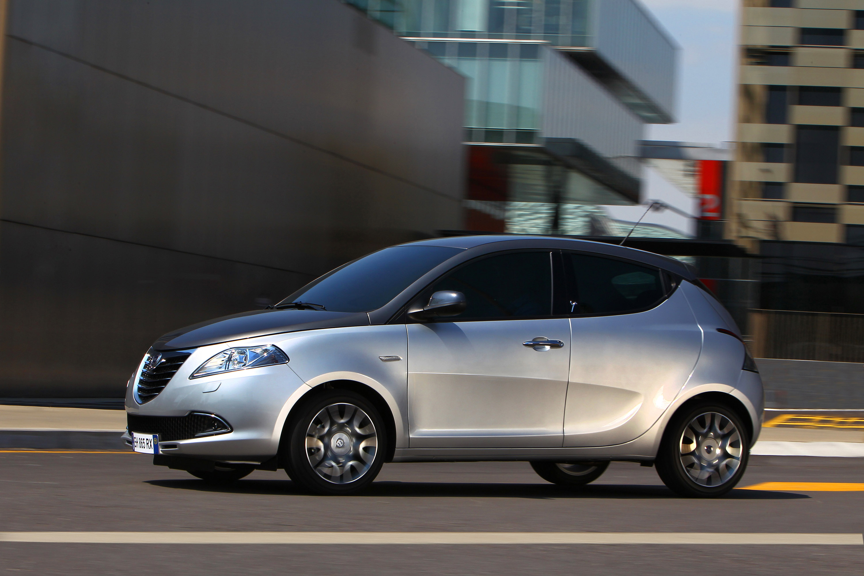 Lancia Ypsilon photo #26