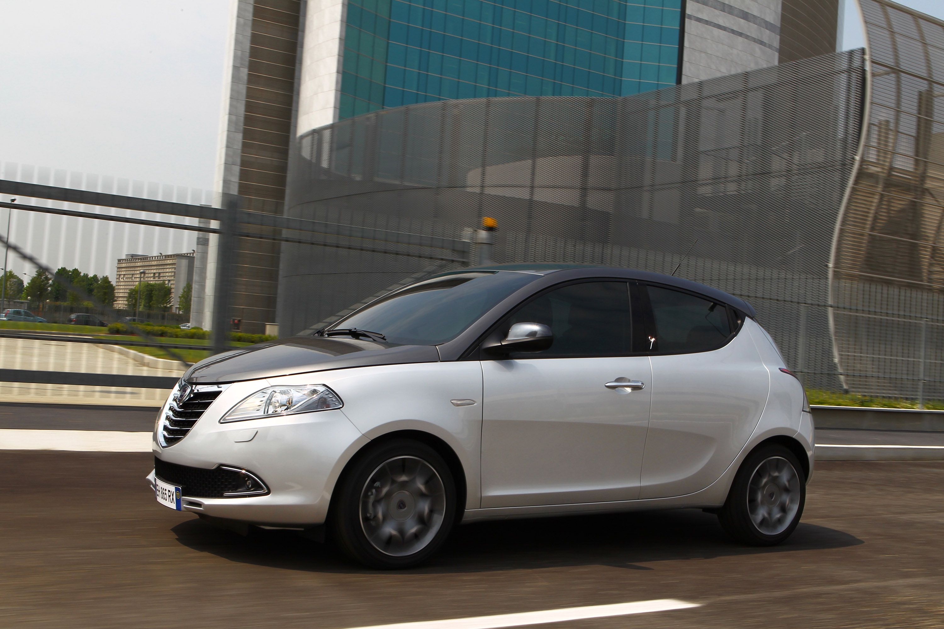 Lancia Ypsilon photo #27