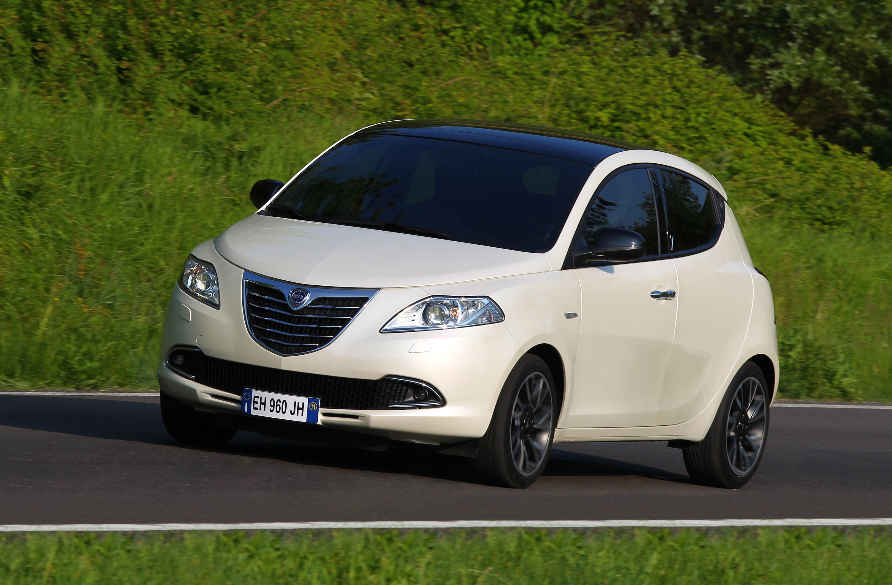 Lancia Ypsilon photo #34