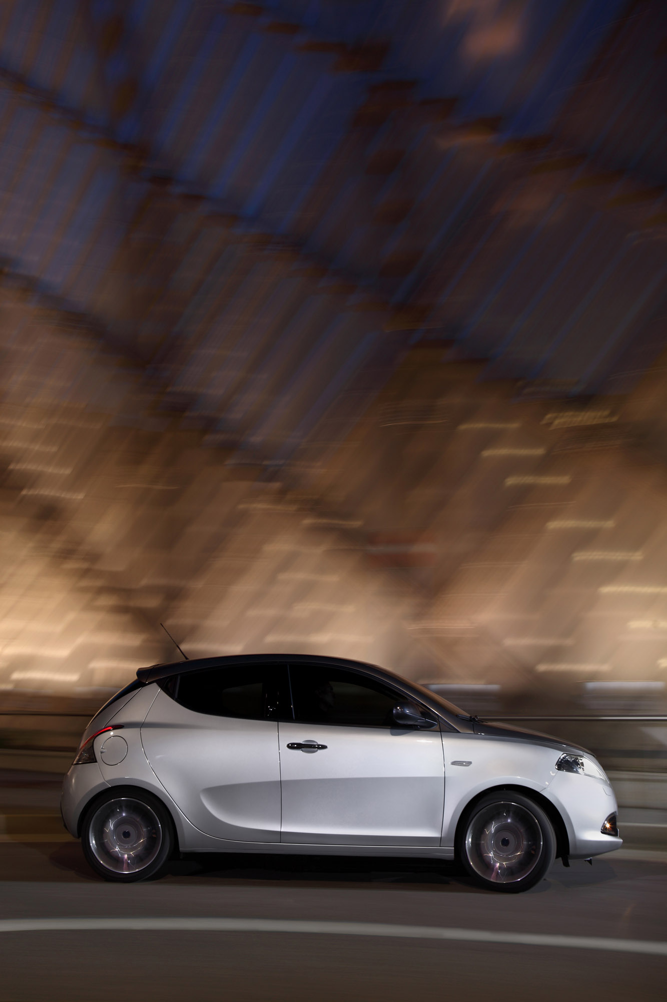 Lancia Ypsilon photo #38