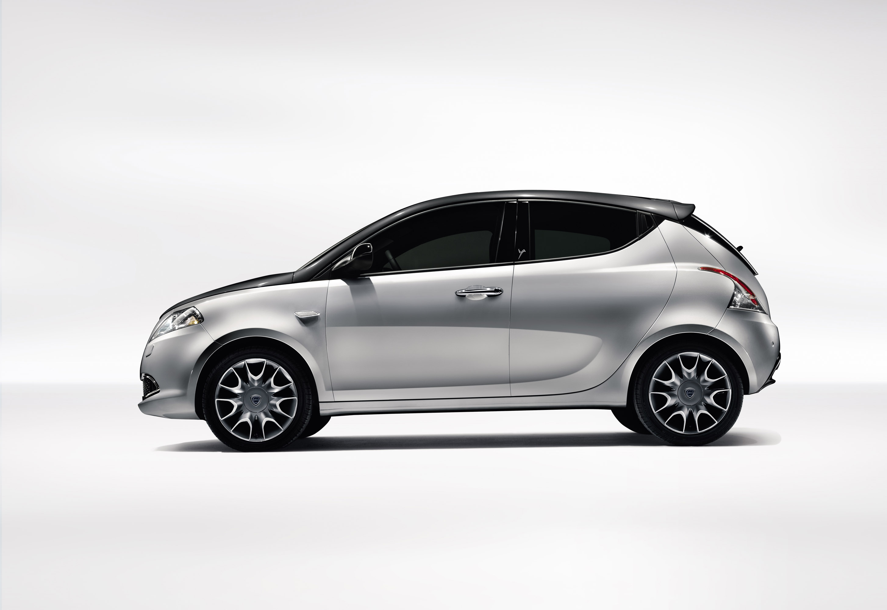 Lancia Ypsilon photo #40