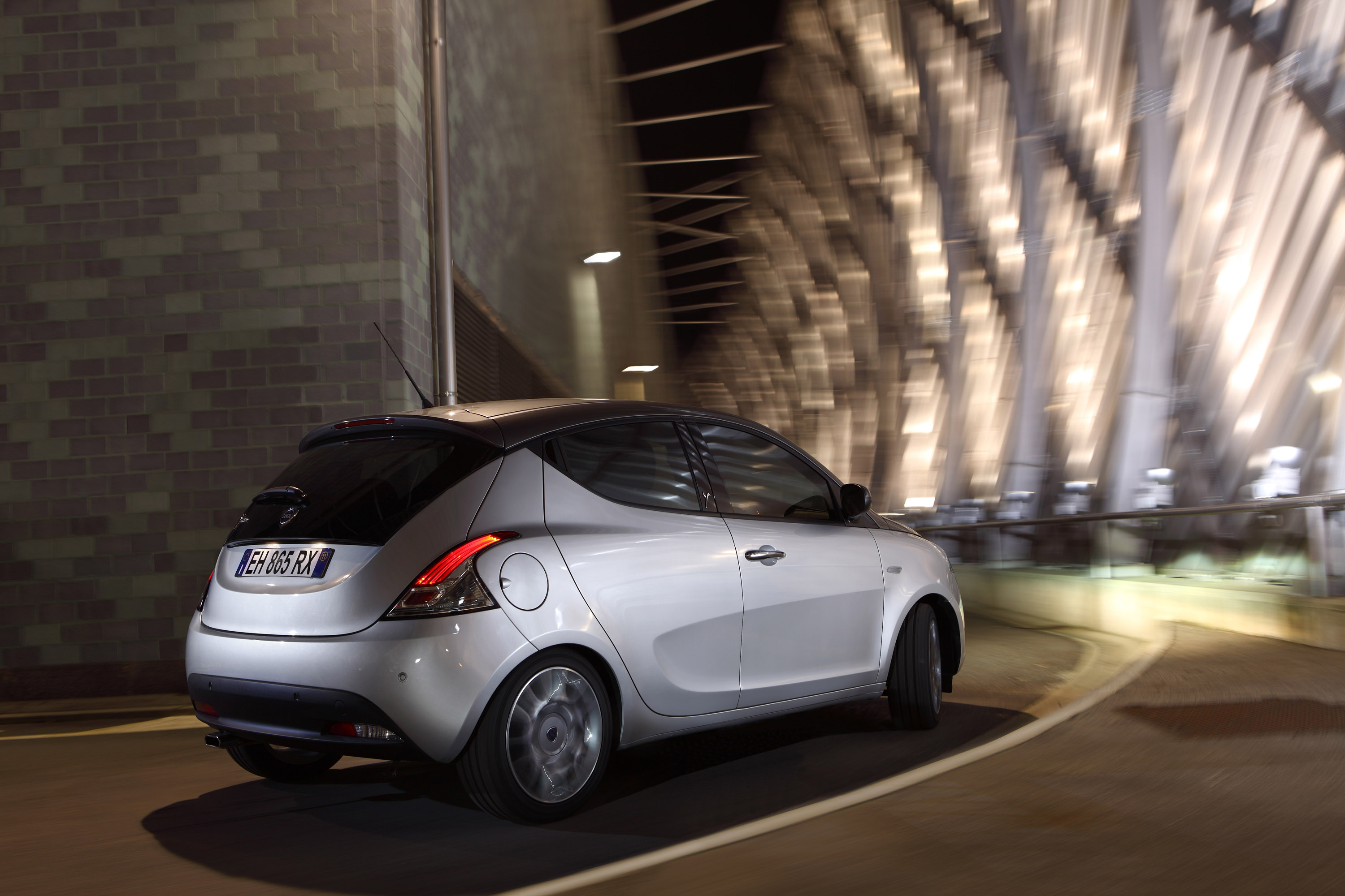 Lancia Ypsilon photo #41