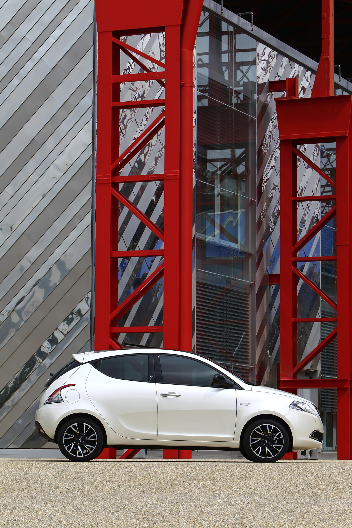 Lancia Ypsilon photo #45