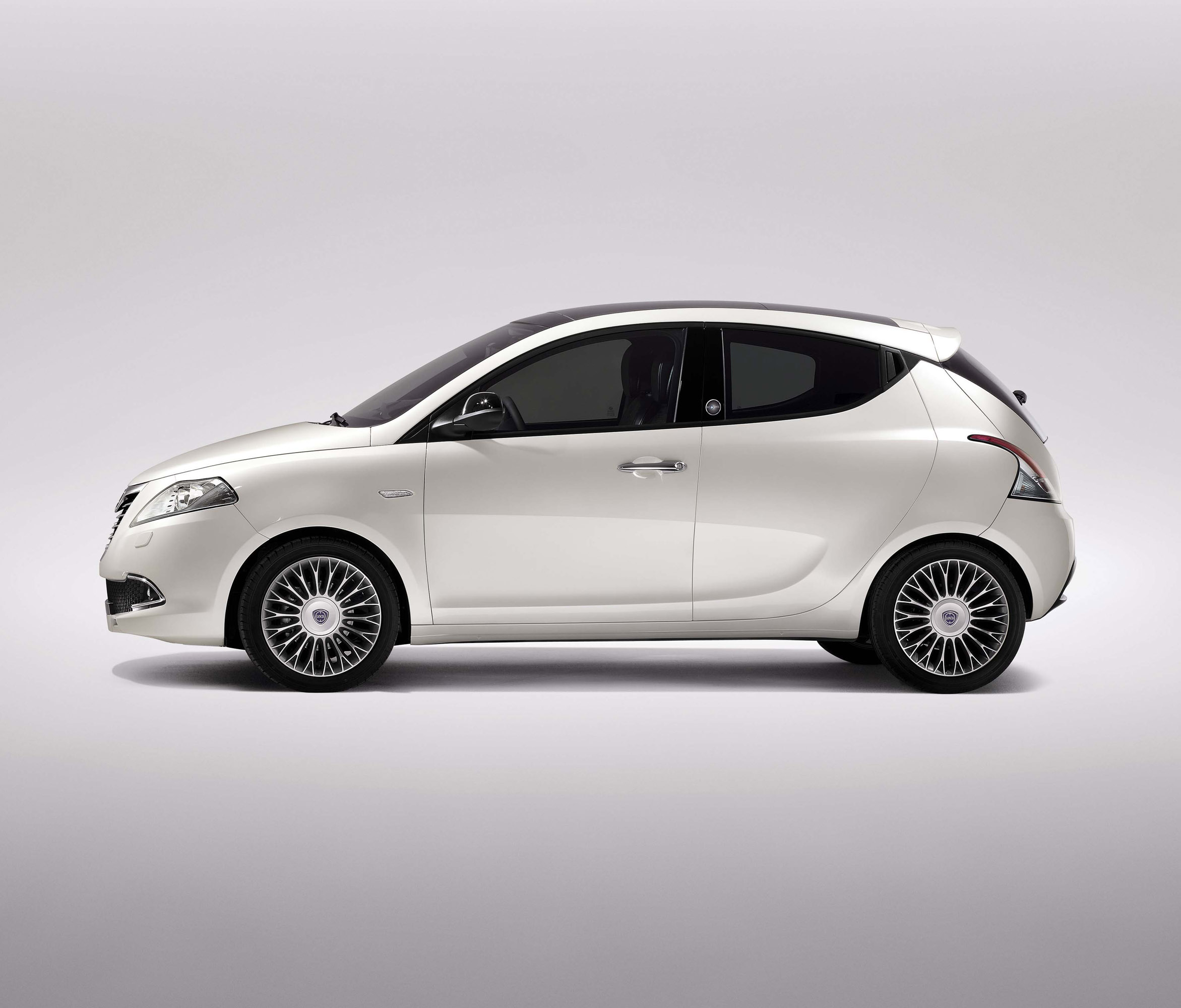 Lancia Ypsilon photo #46