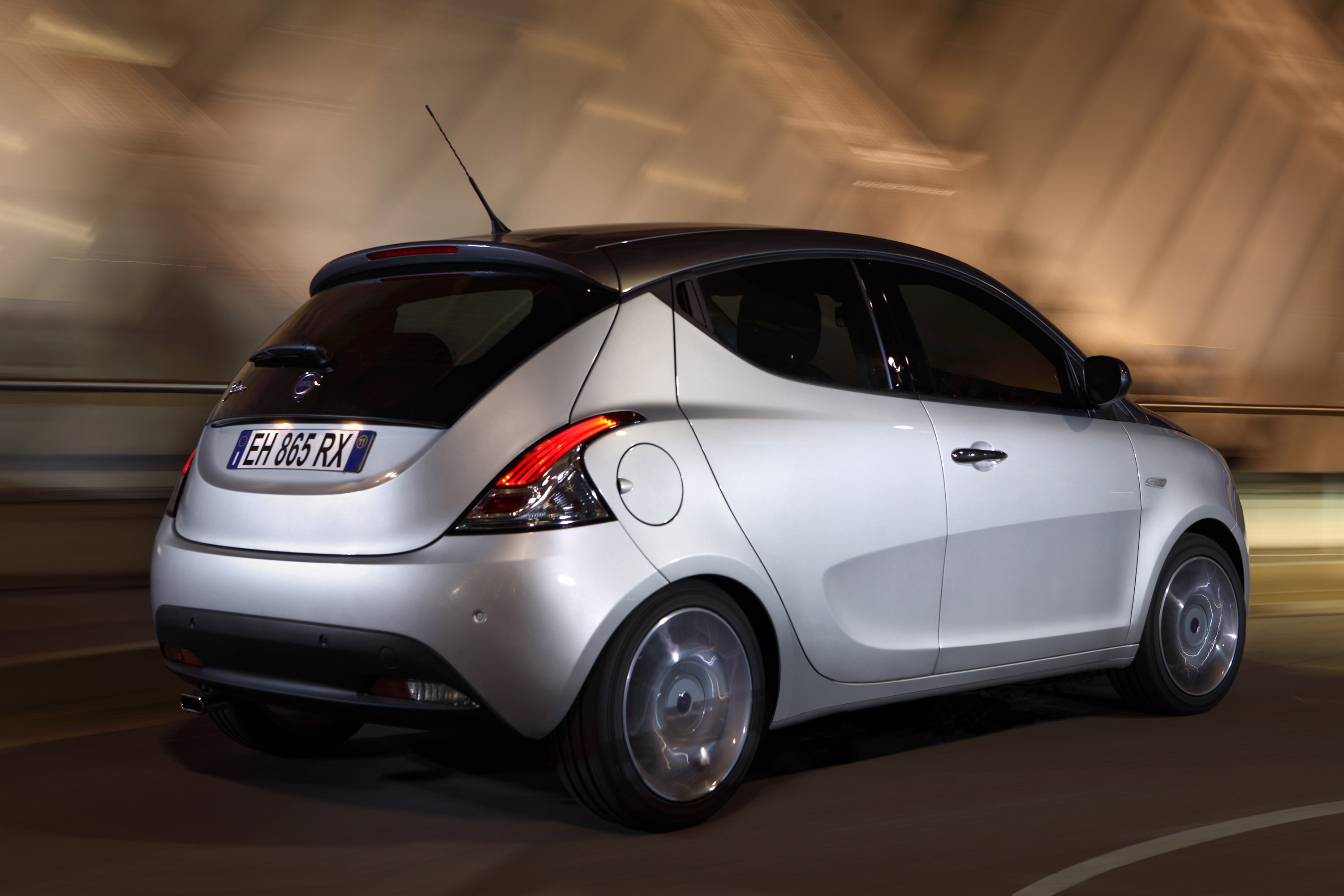 Lancia Ypsilon photo #48