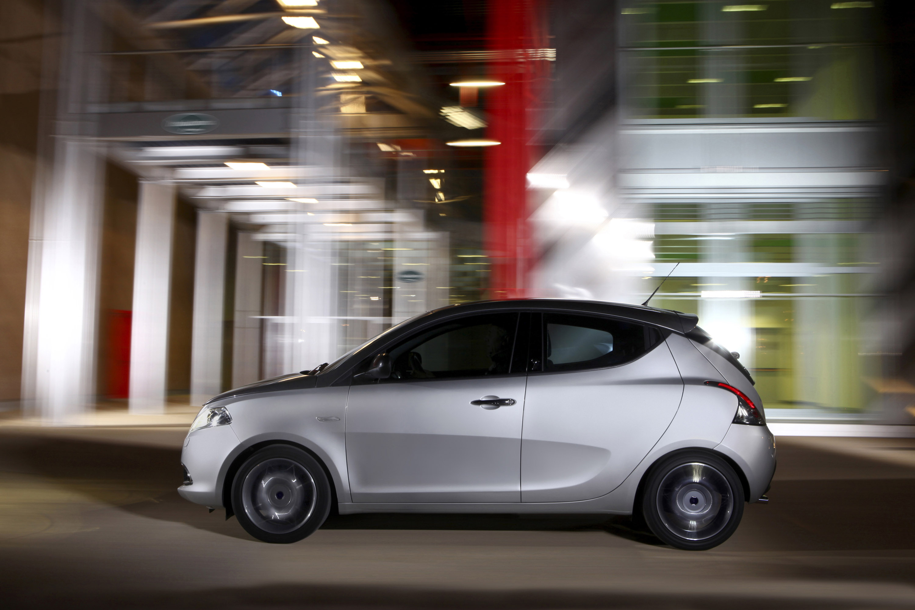 Lancia Ypsilon photo #51