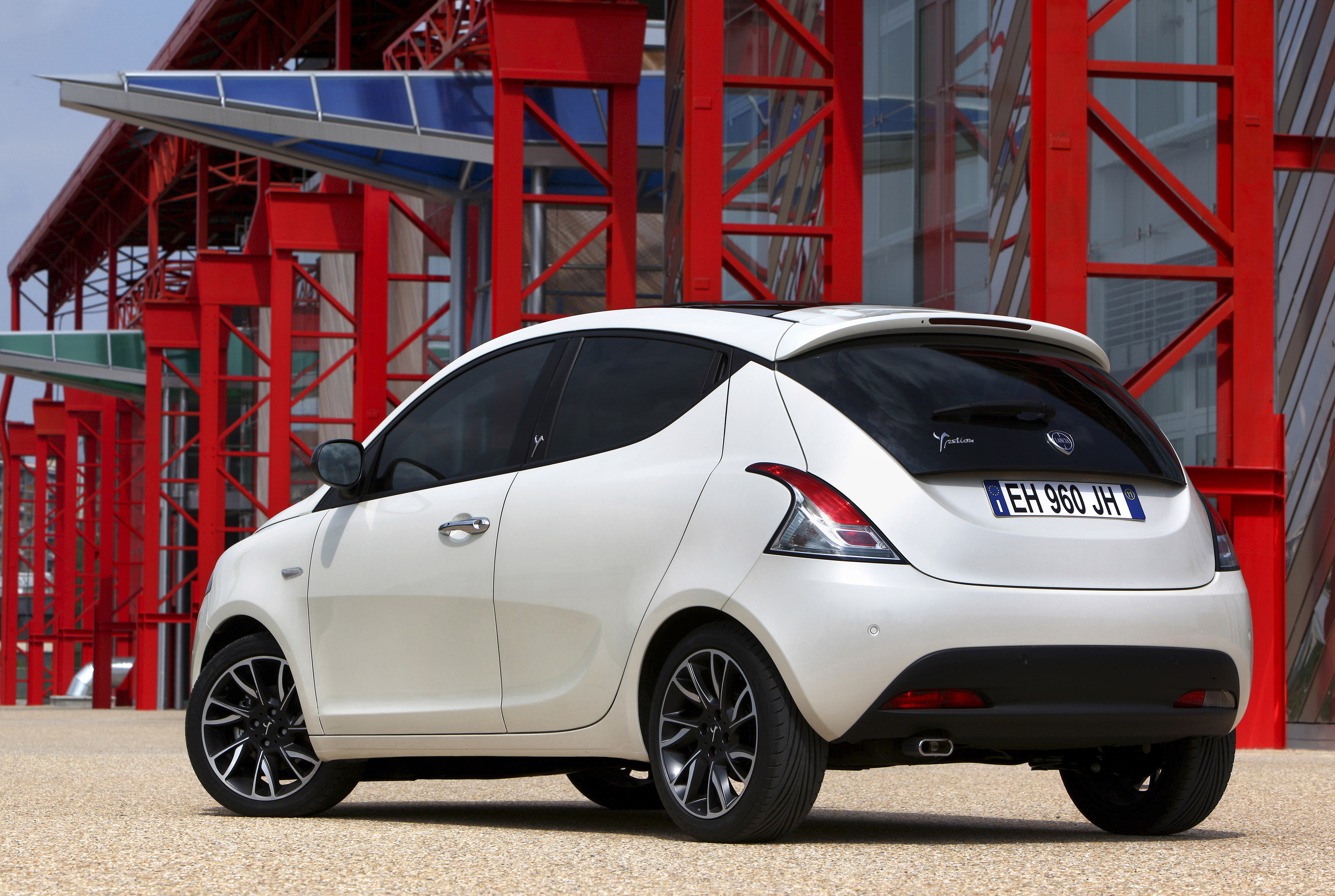 Lancia Ypsilon photo #59