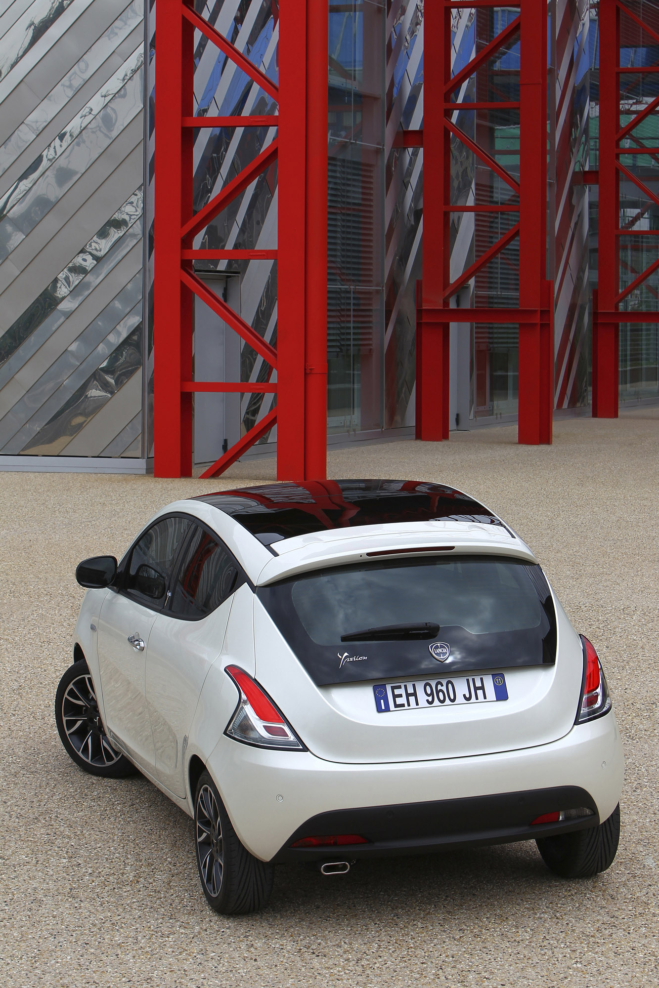Lancia Ypsilon photo #60