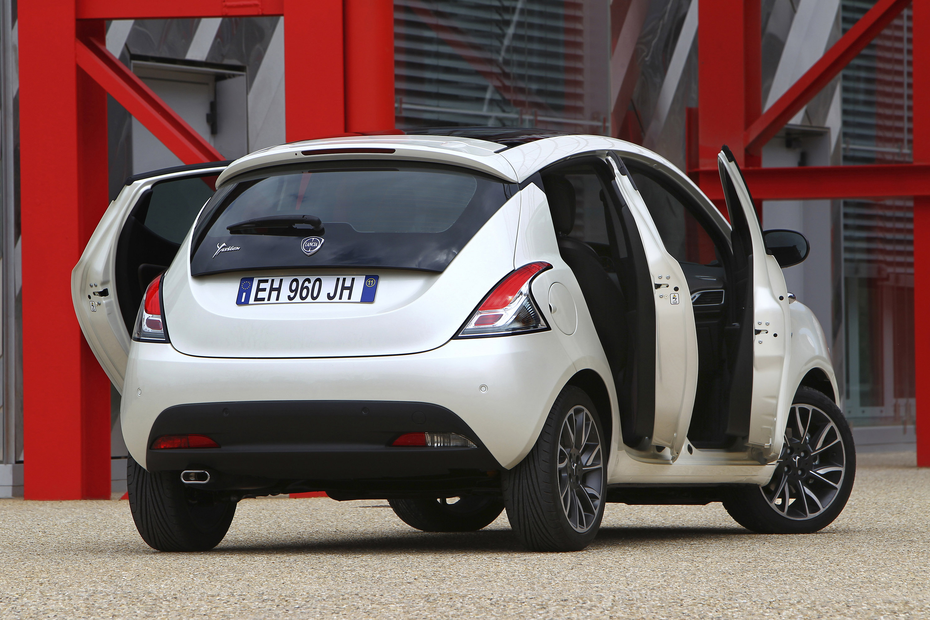 Lancia Ypsilon photo #63