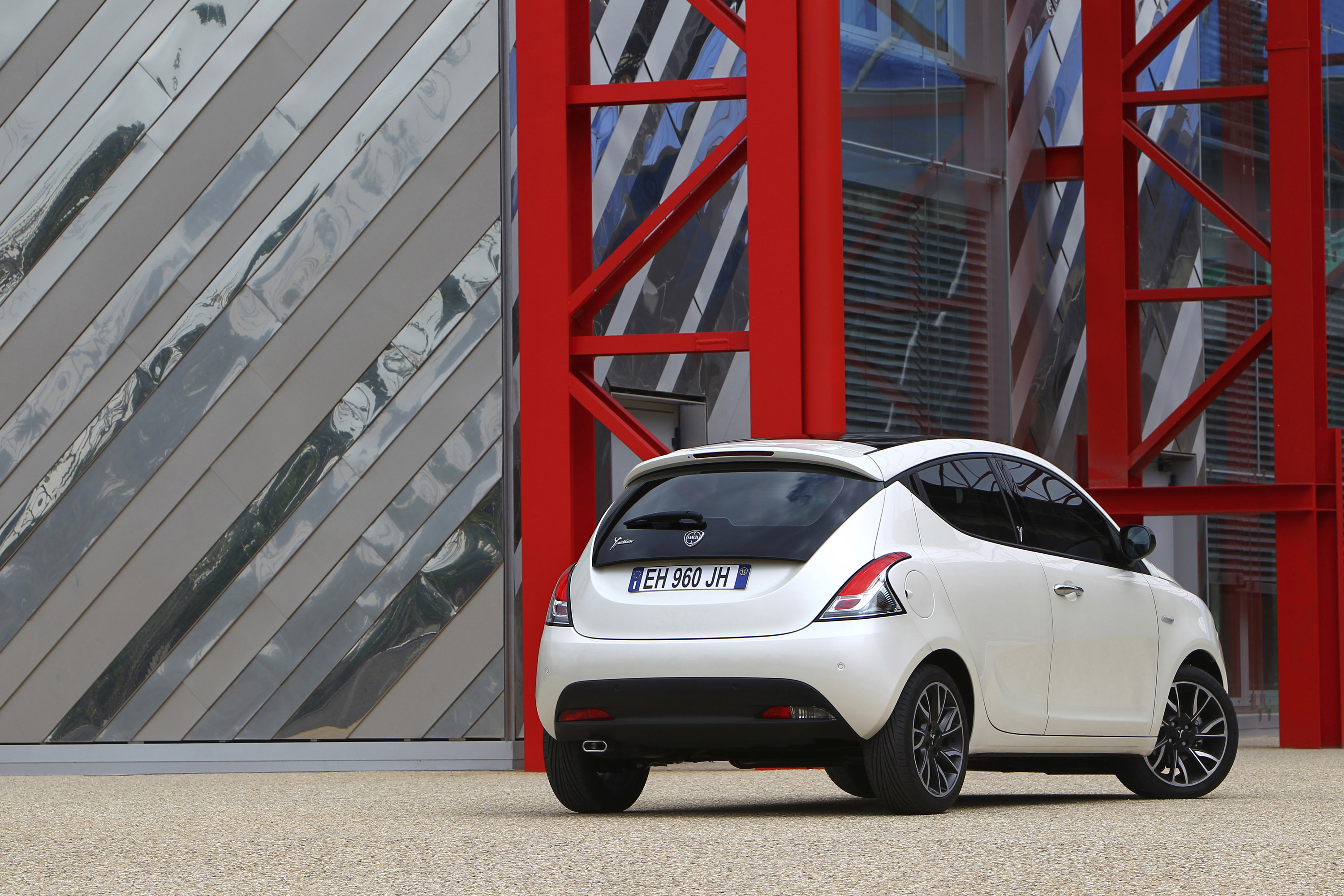 Lancia Ypsilon photo #65