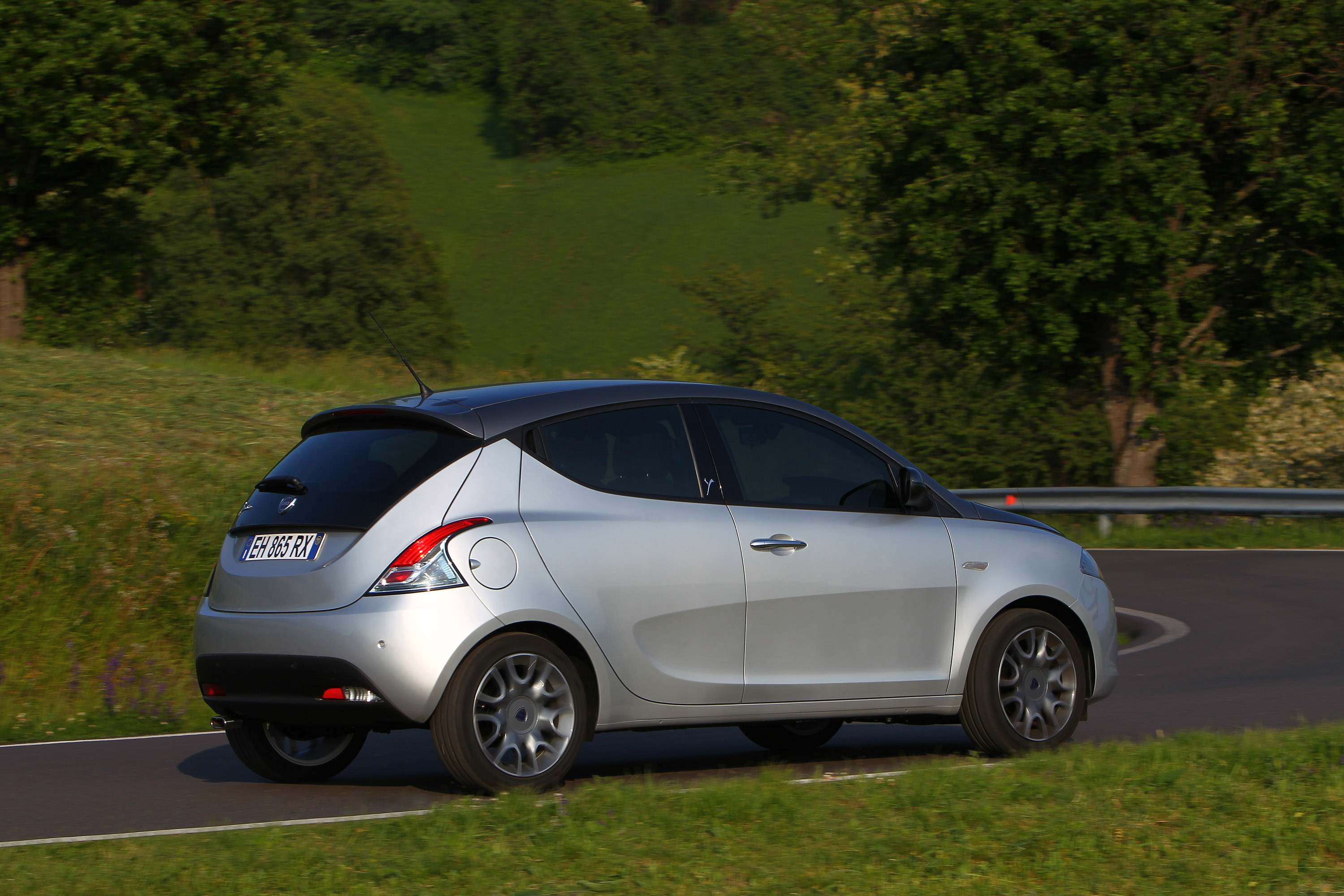 Lancia Ypsilon photo #70