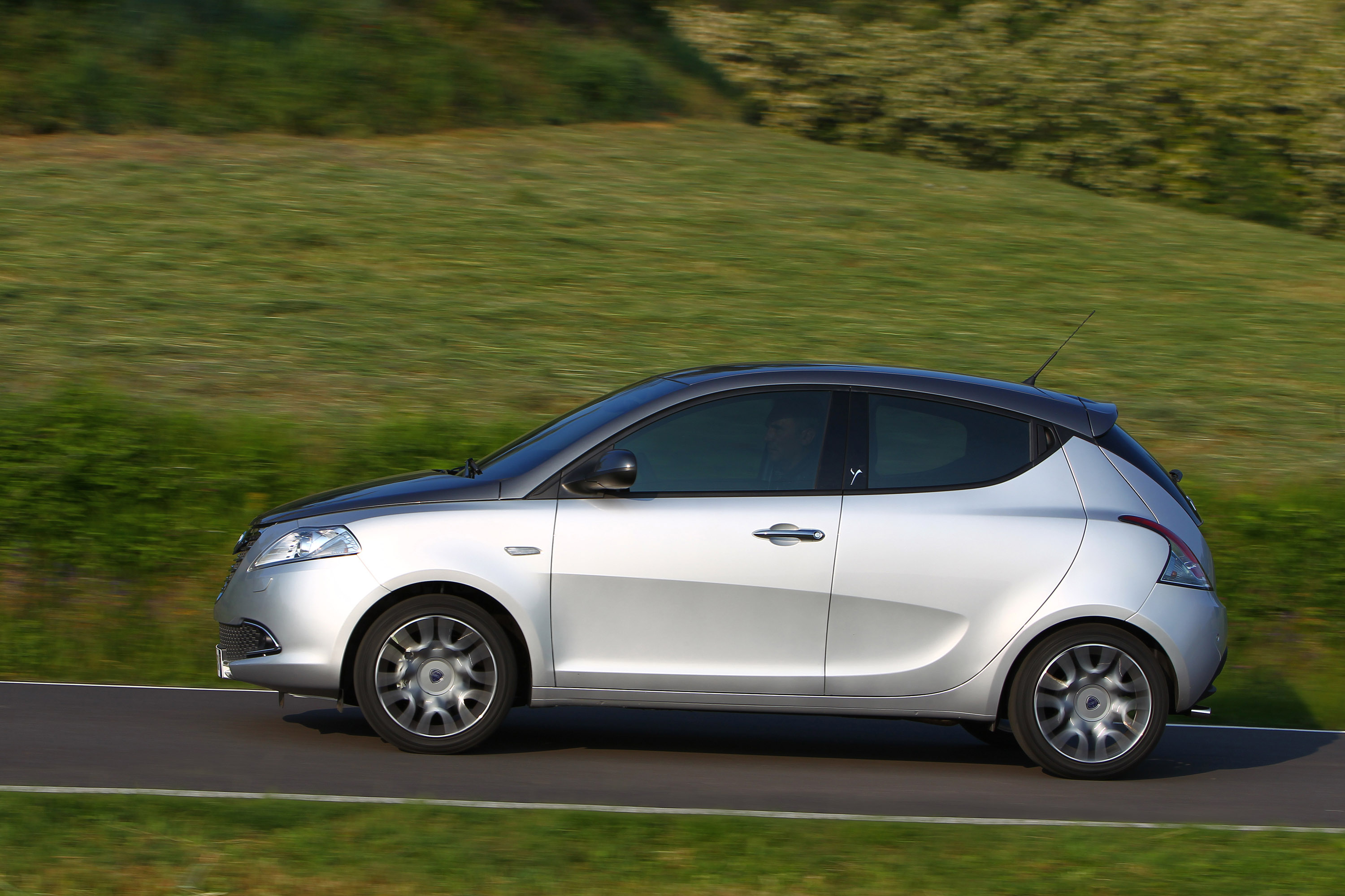 Lancia Ypsilon photo #71