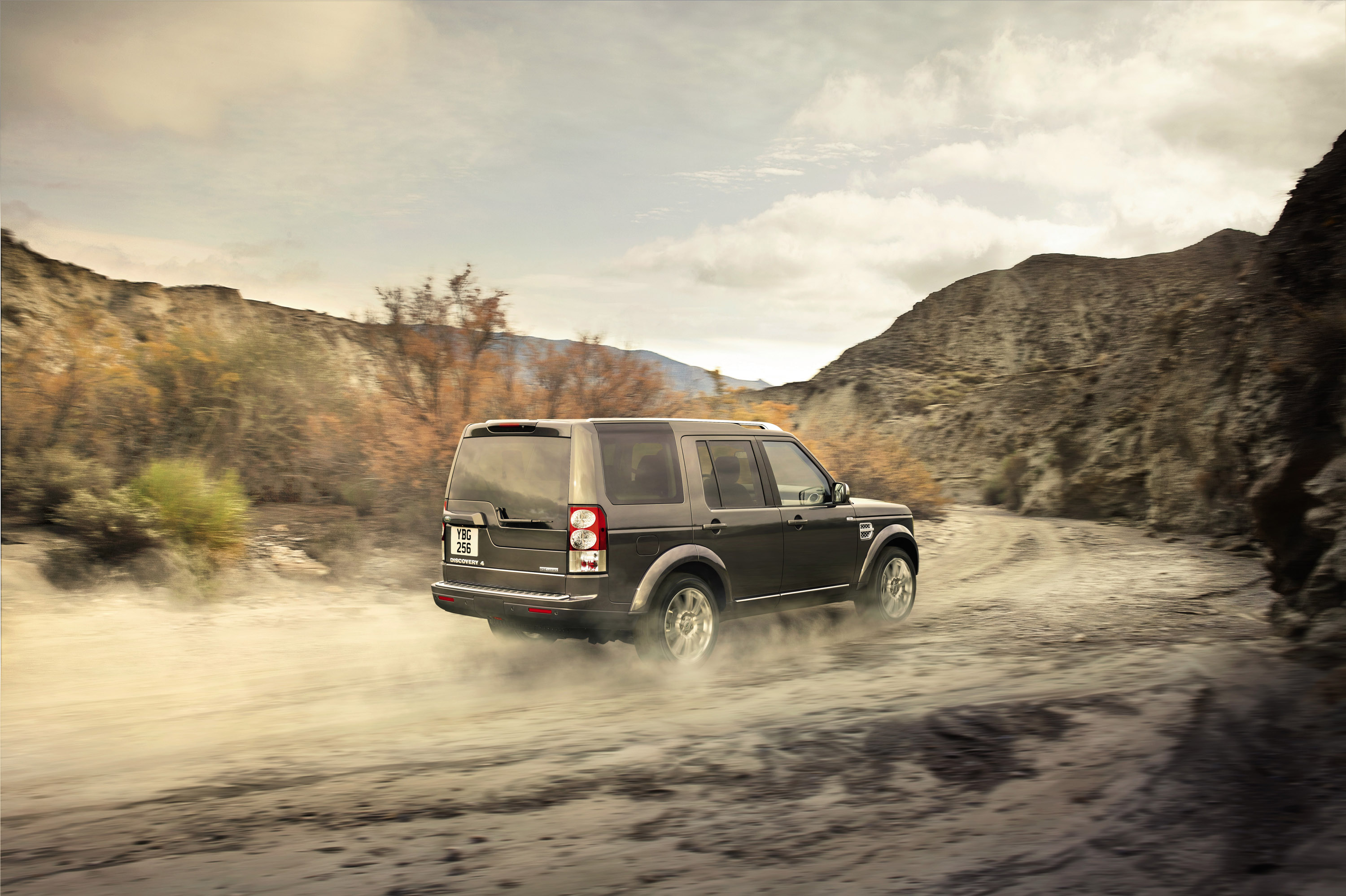 Land Rover LR4 HSE Luxury Limited Edition photo #2