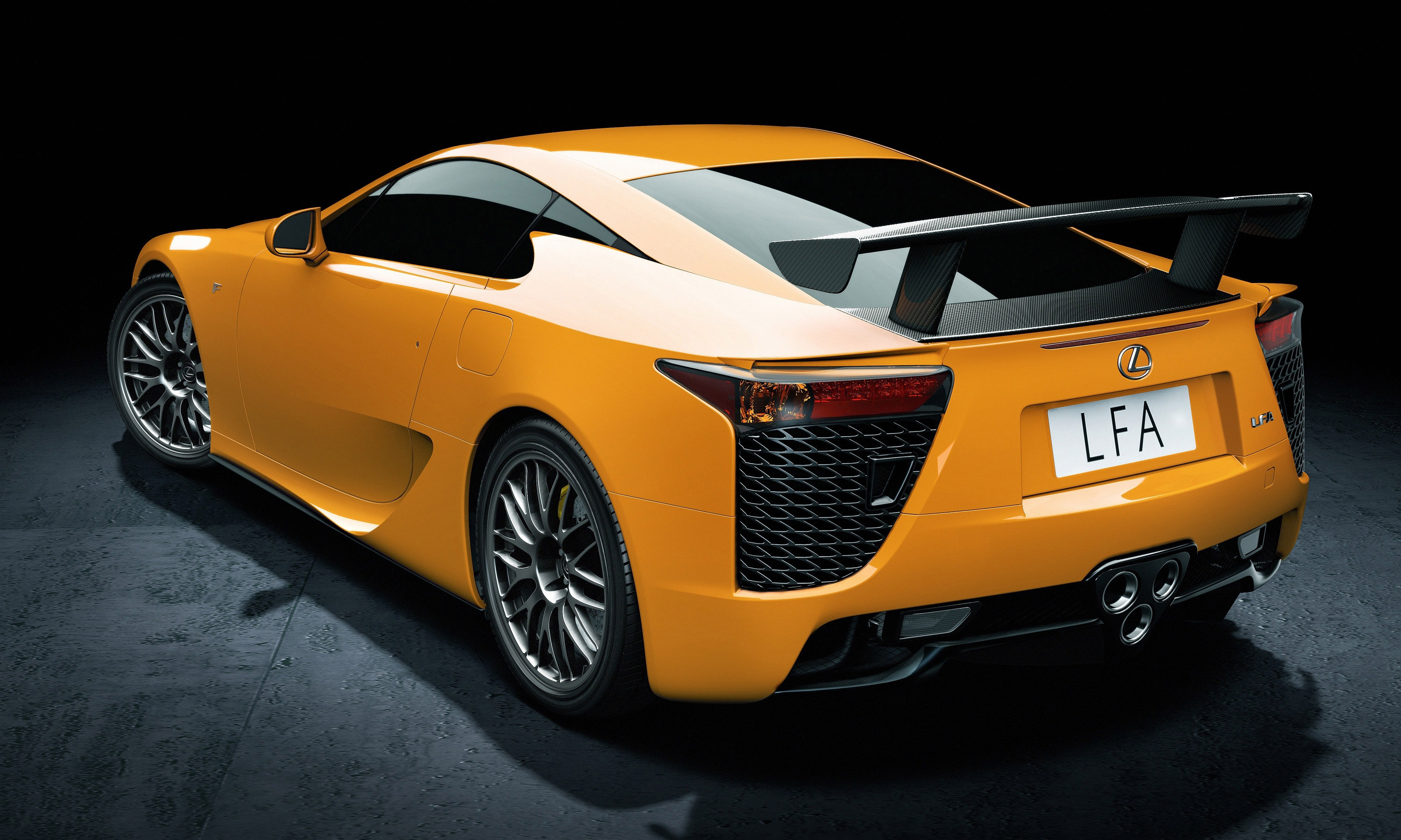 Lexus LFA Nurburgring Package photo #17