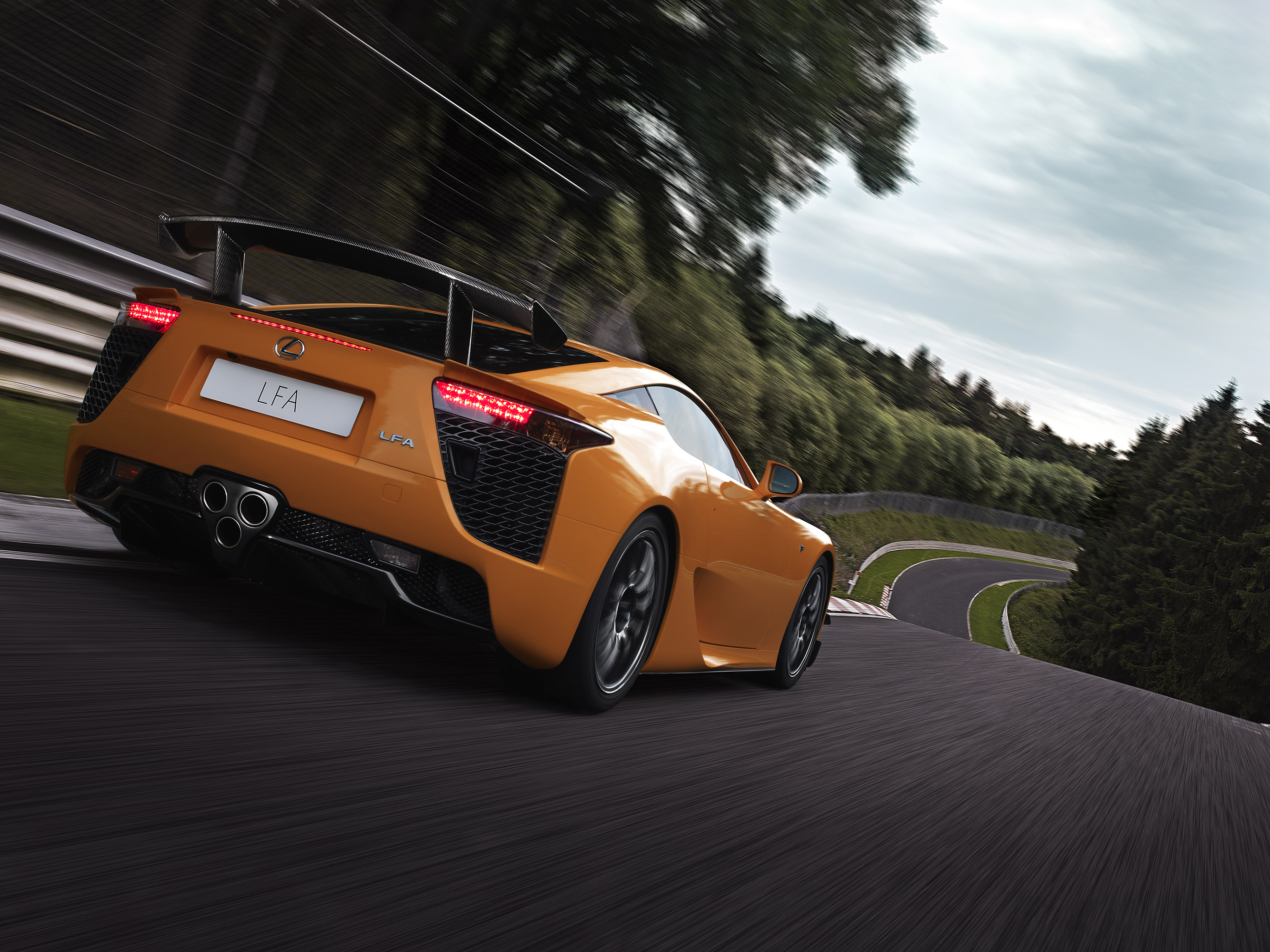 Lexus LFA Nurburgring Package photo #20