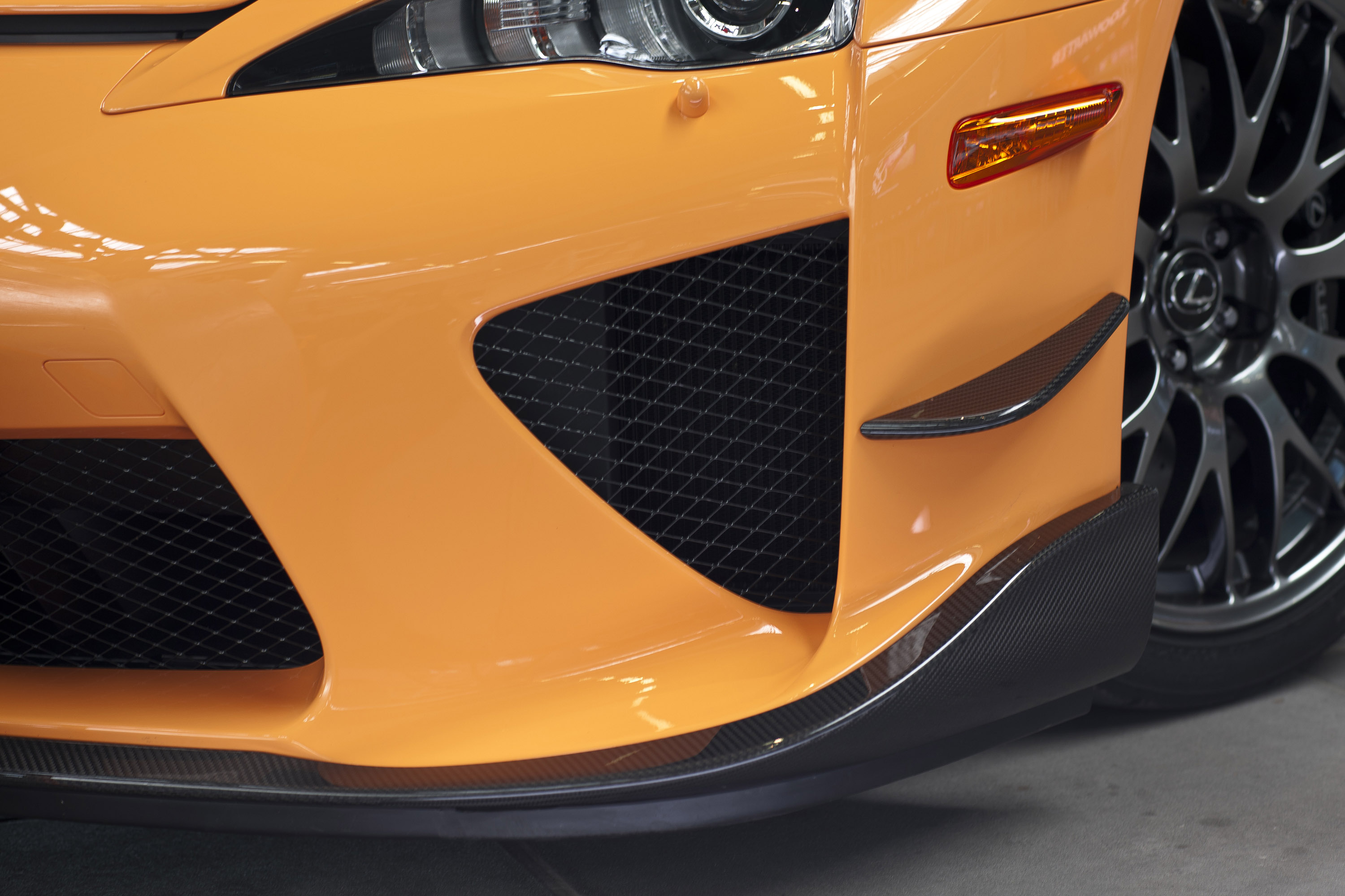 Lexus LFA Nurburgring Package photo #34