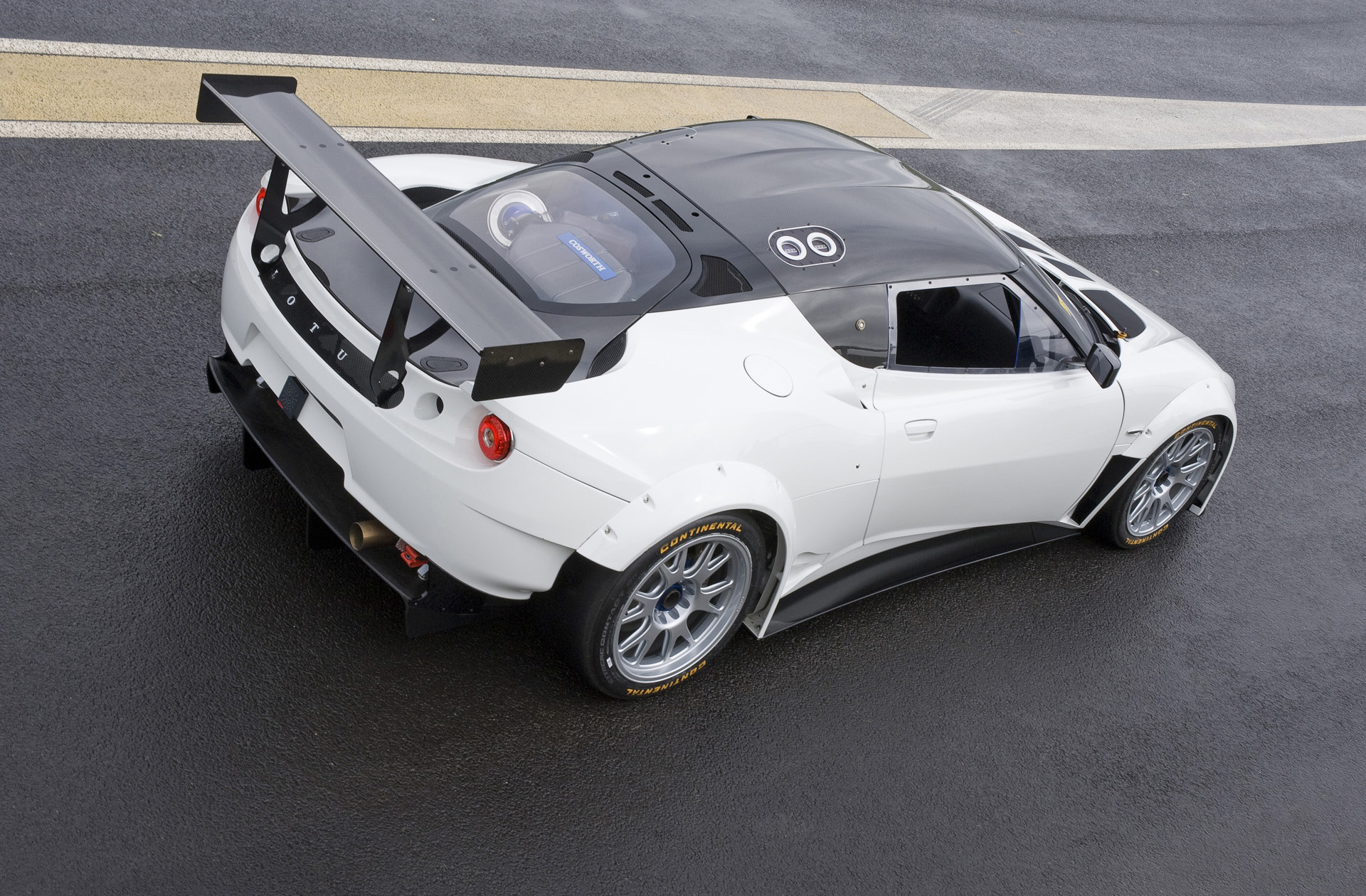 Lotus Evora GX photo #15