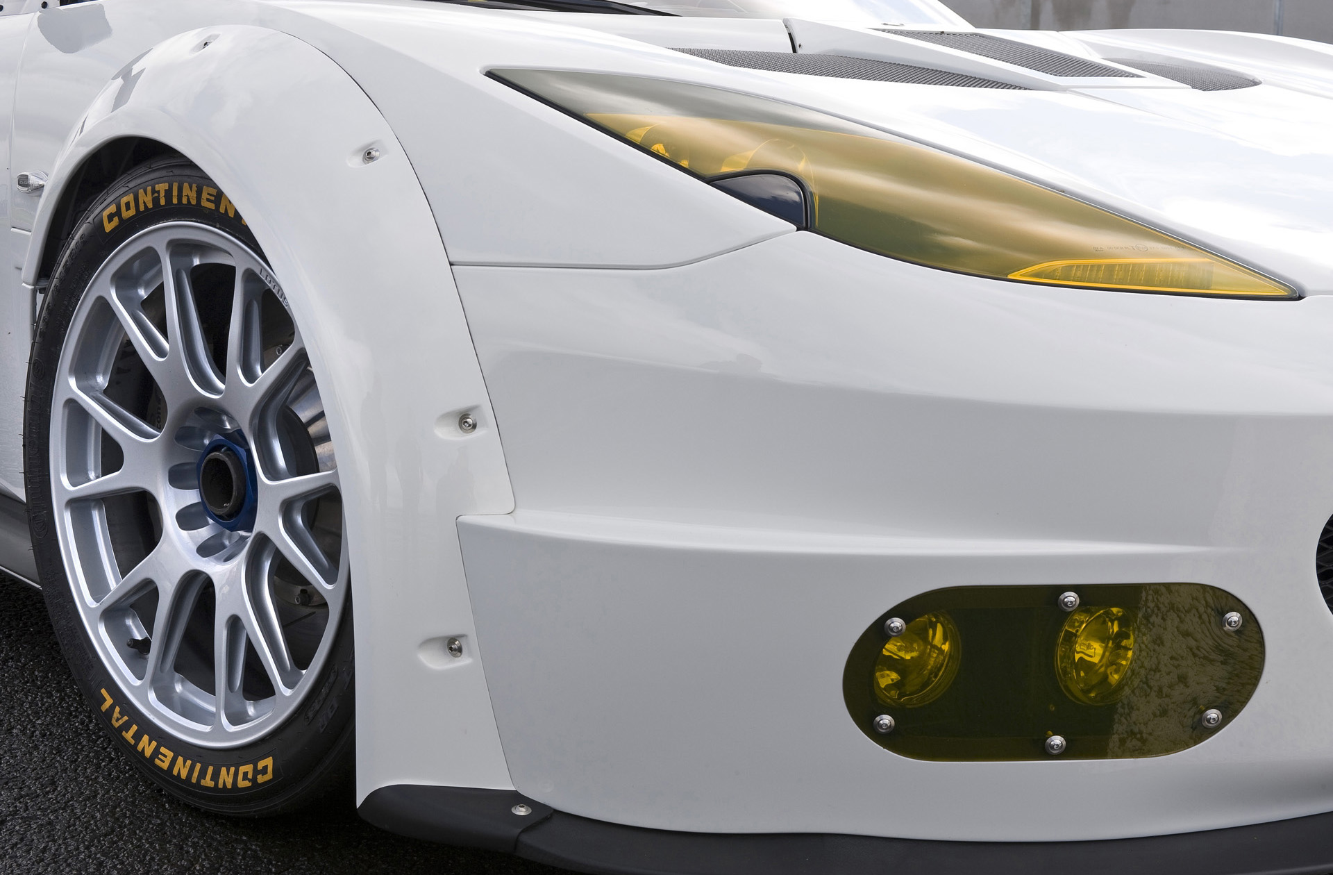 Lotus Evora GX photo #21