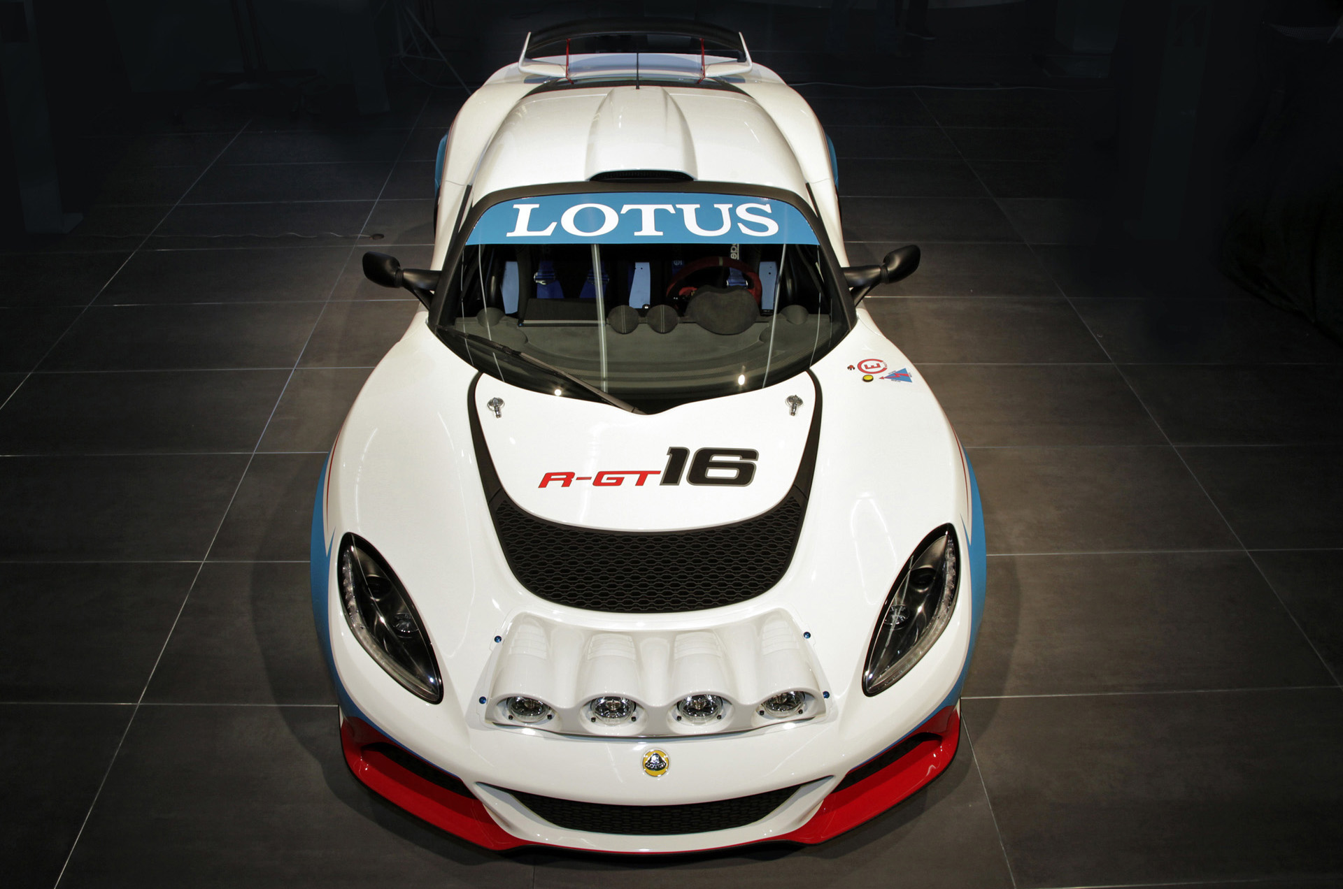 Lotus Exige R-GT Rally Car photo #2