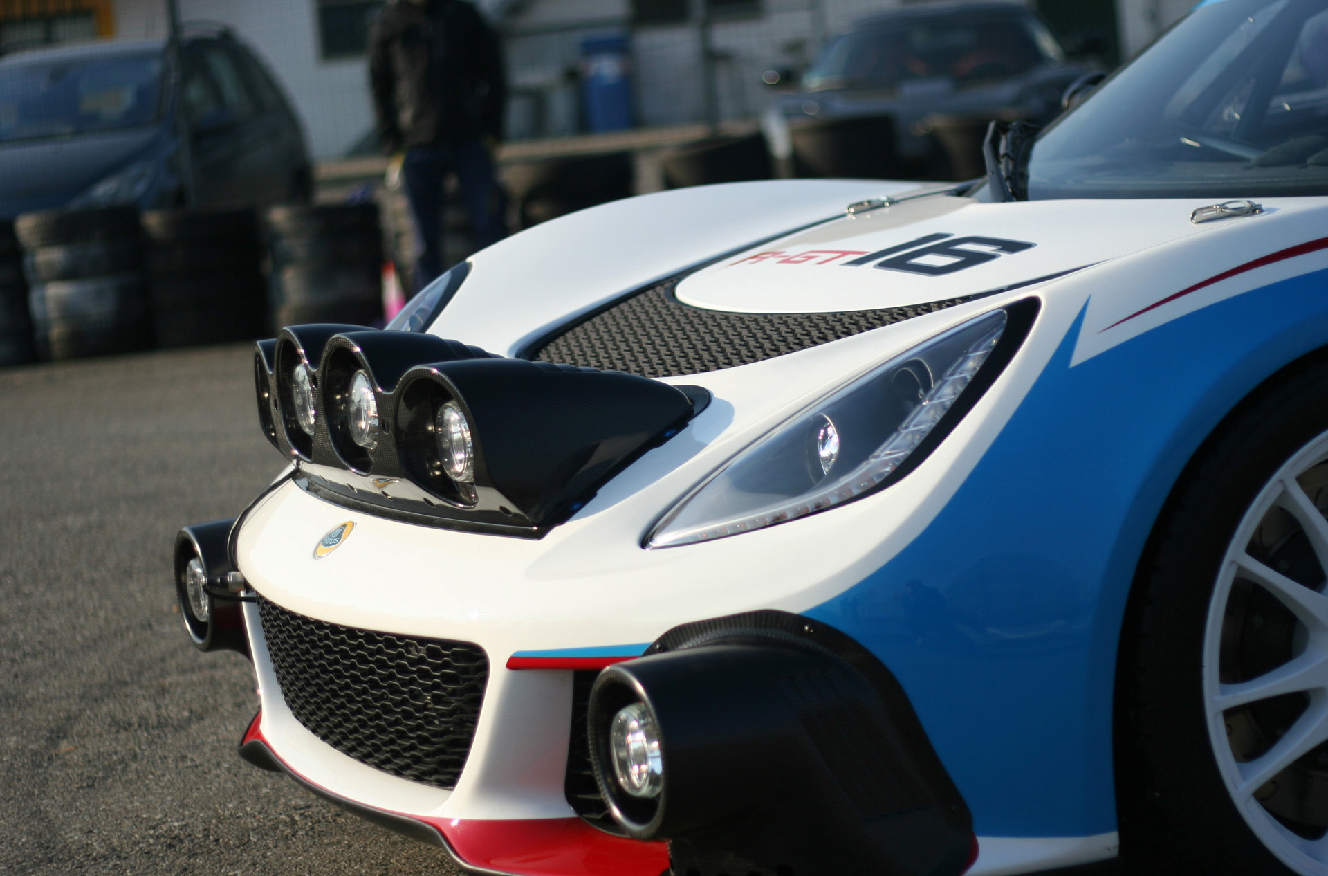 Lotus Exige R-GT Track Run photo #4