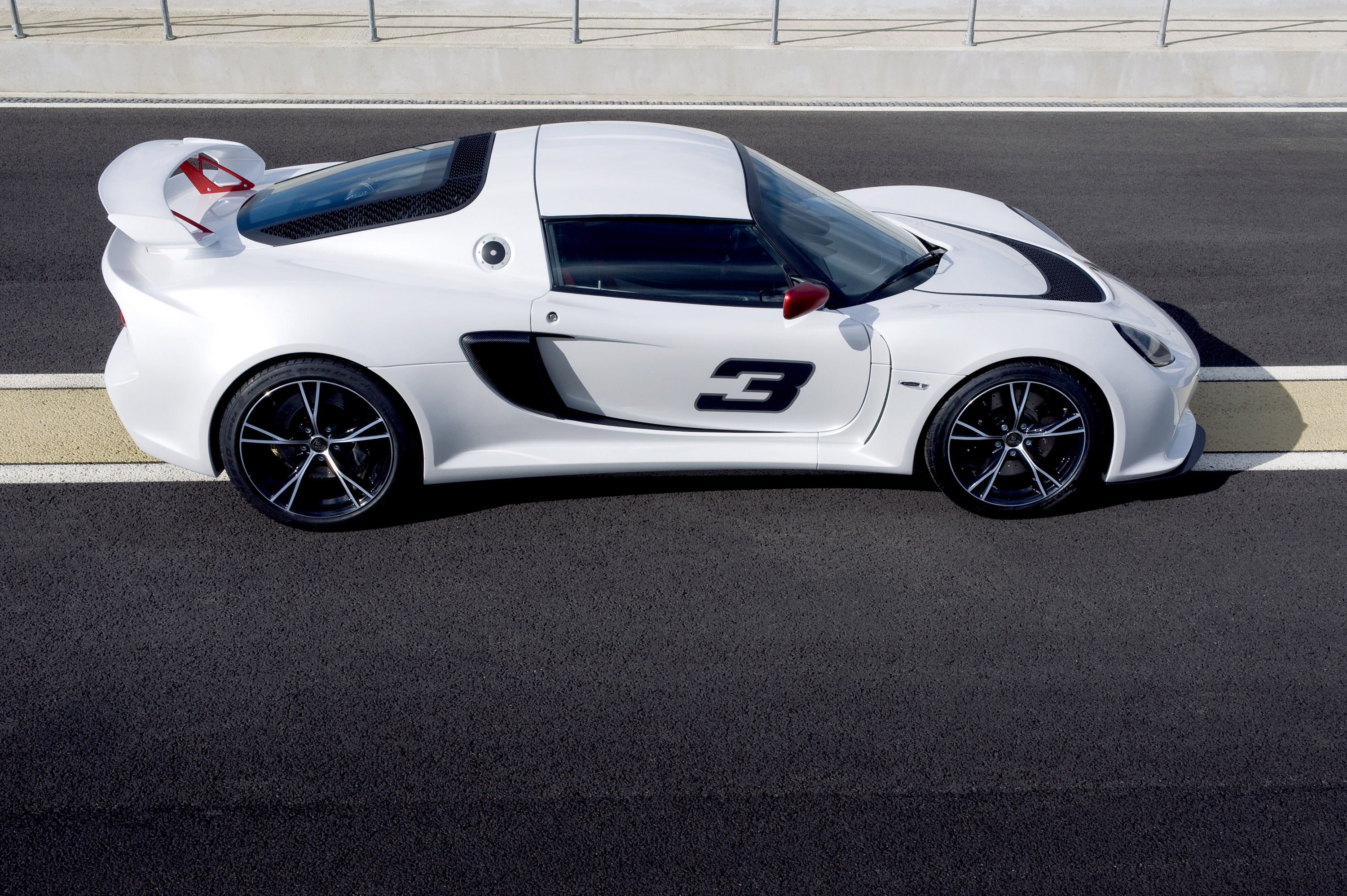 Lotus Exige S photo #19