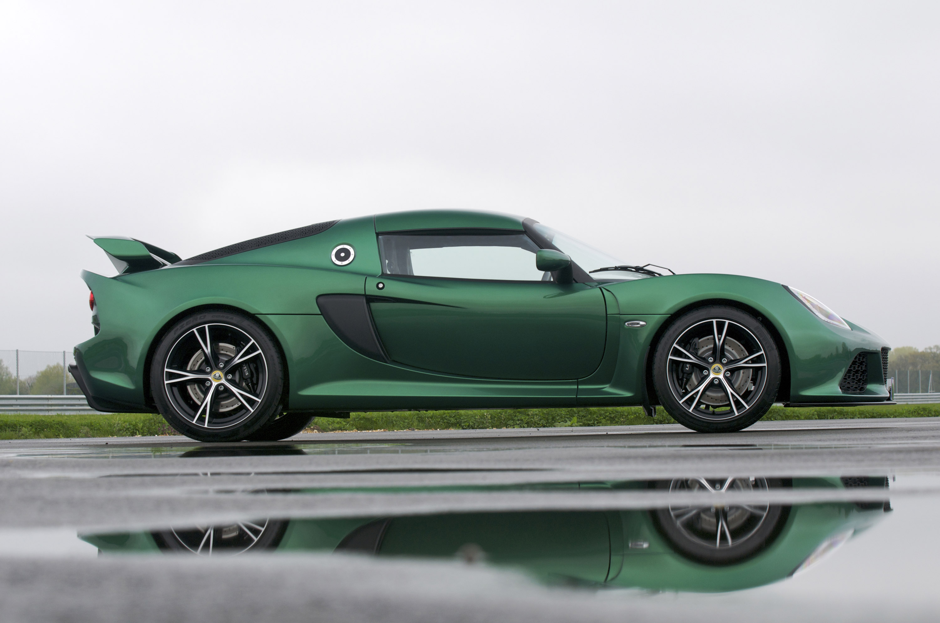Lotus Exige S photo #44
