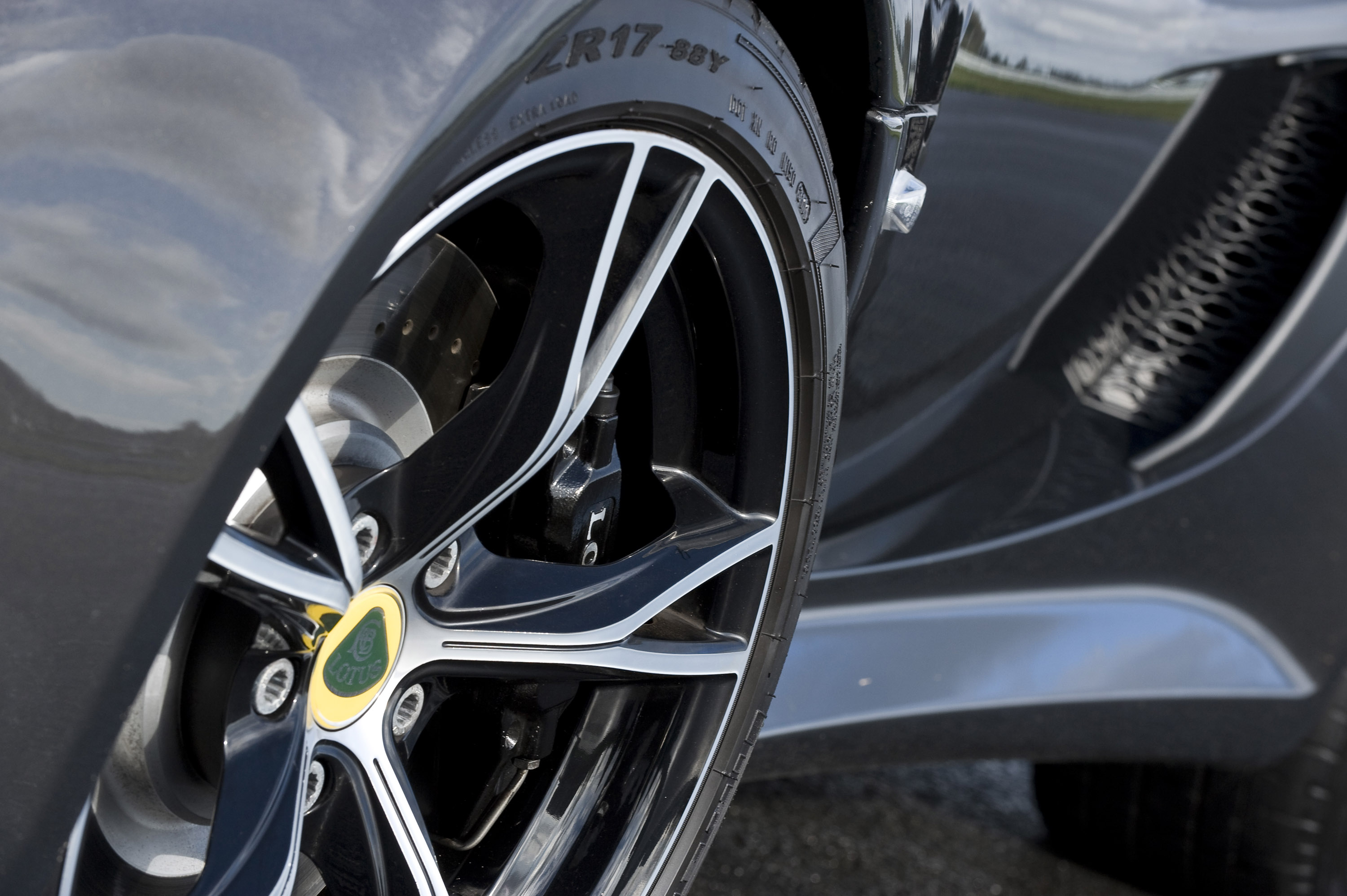 Lotus Exige S photo #58