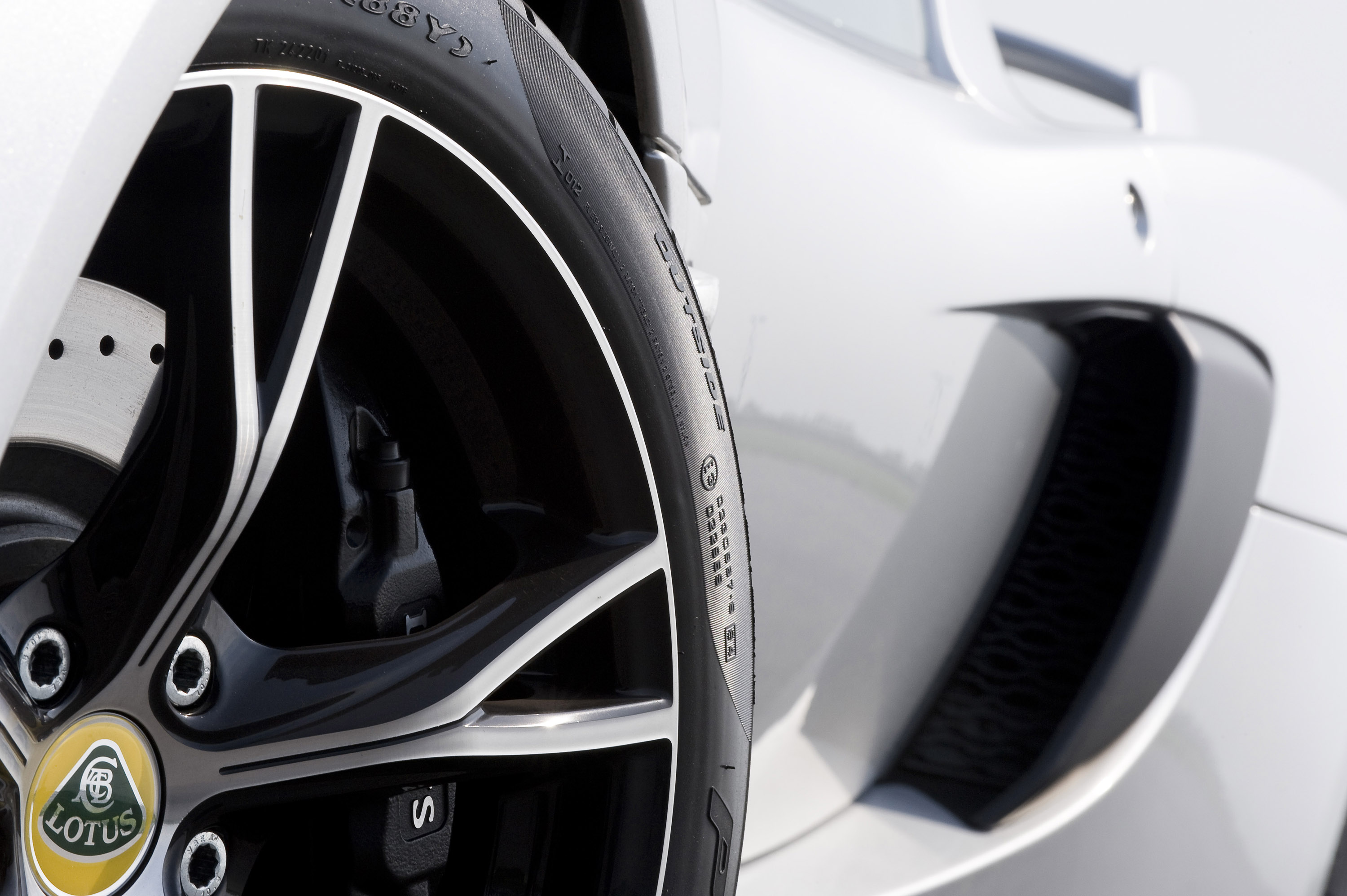 Lotus Exige S photo #59