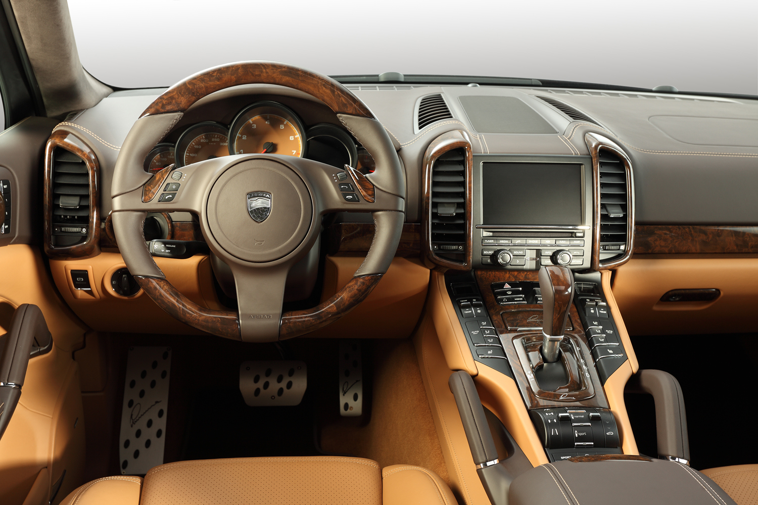 LUMMA Design Porsche Cayenne photo #44