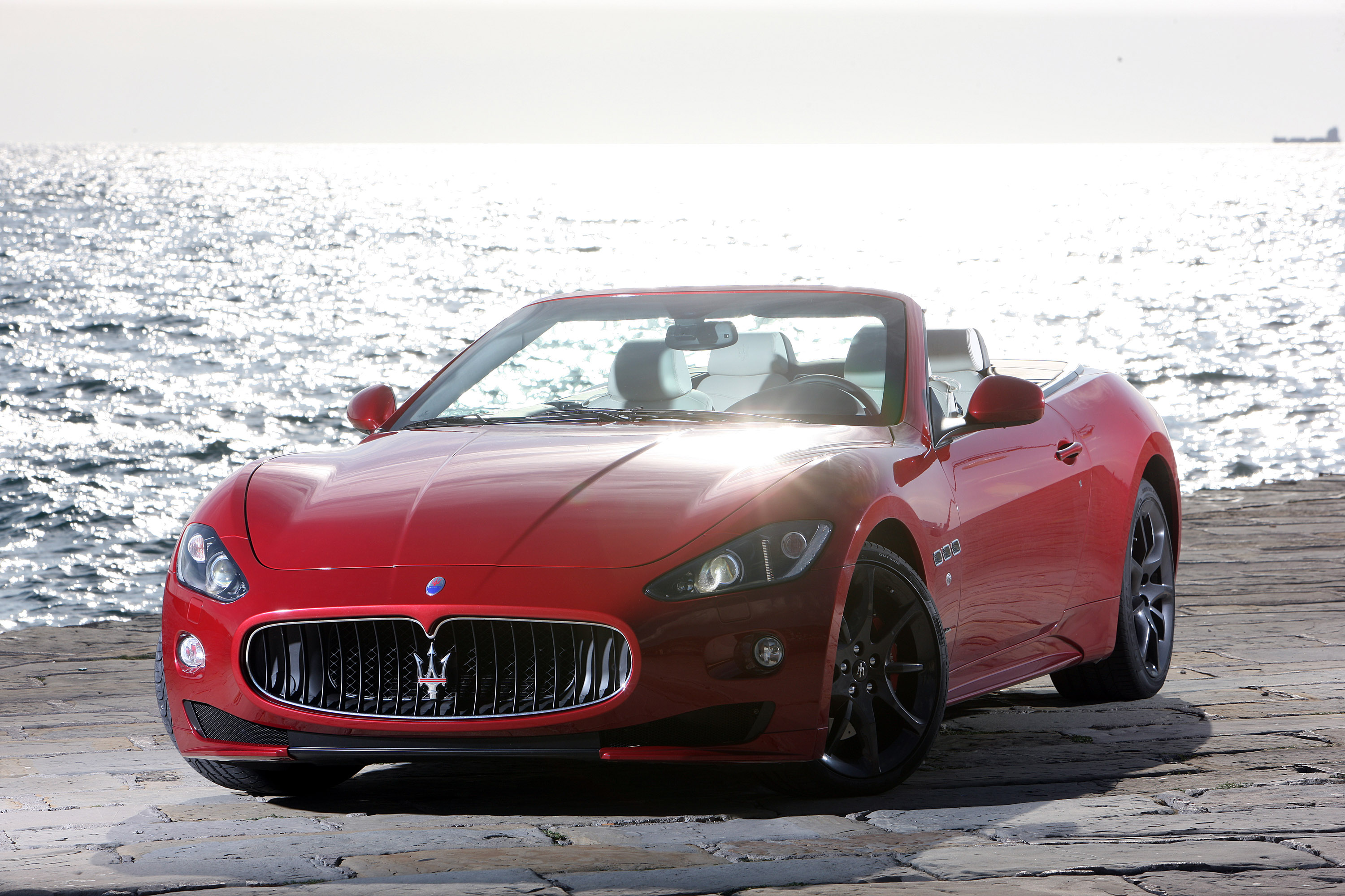 Maserati GranCabrio Sport photo #3