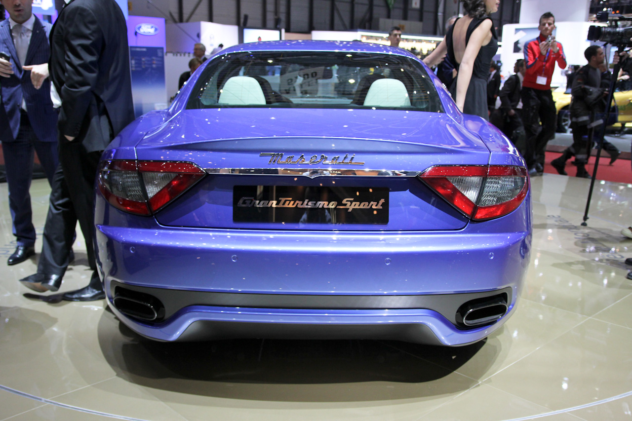 Maserati GranTurismo Sport photo #16