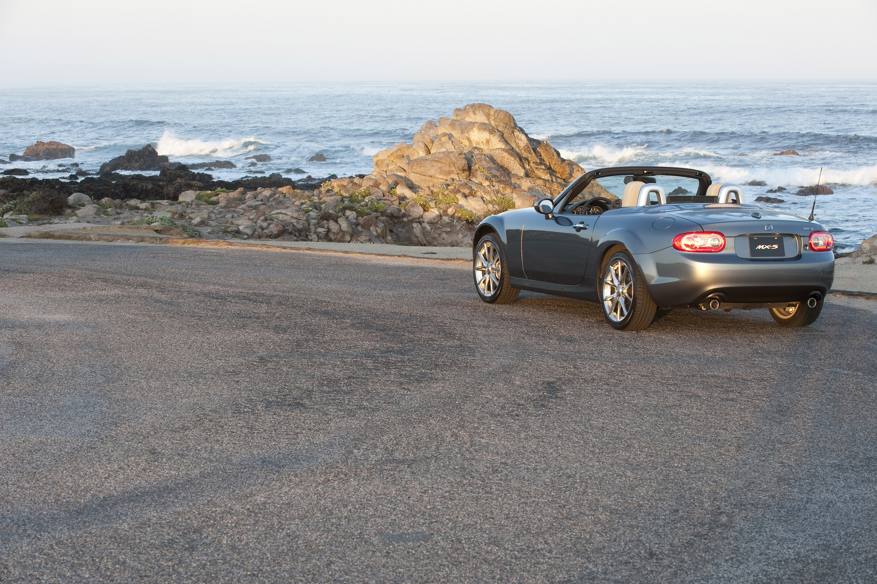 Mazda MX-5 Miata photo #32