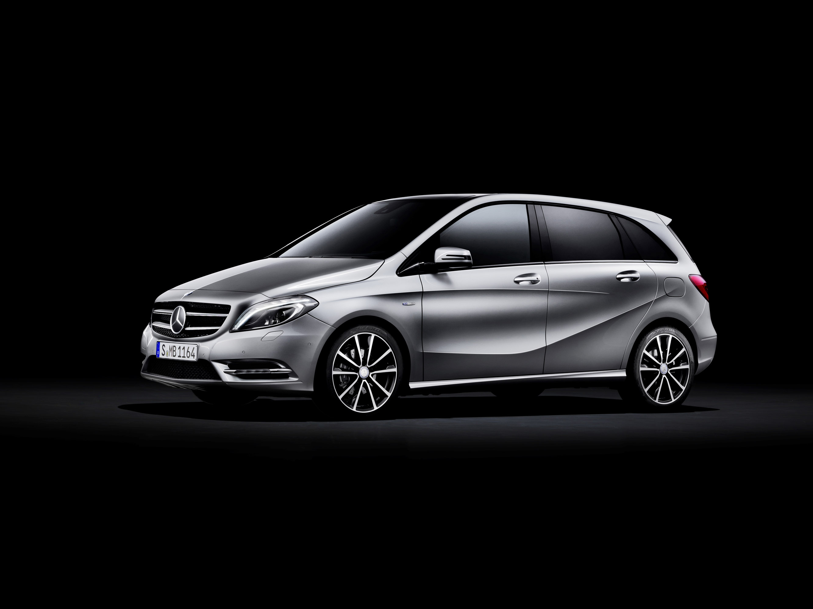 Mercedes-Benz B-Class photo #1