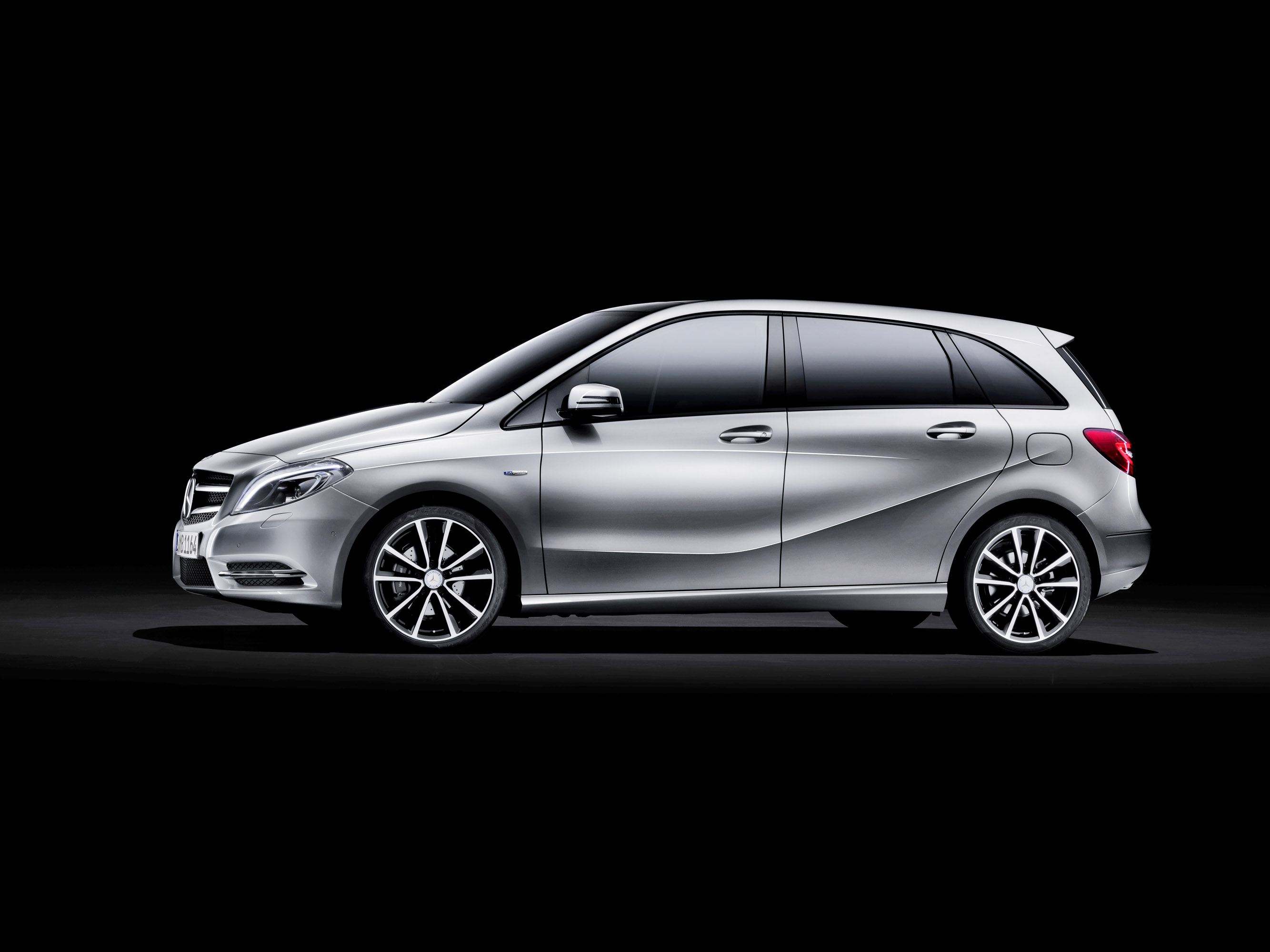 Mercedes-Benz B-Class photo #3