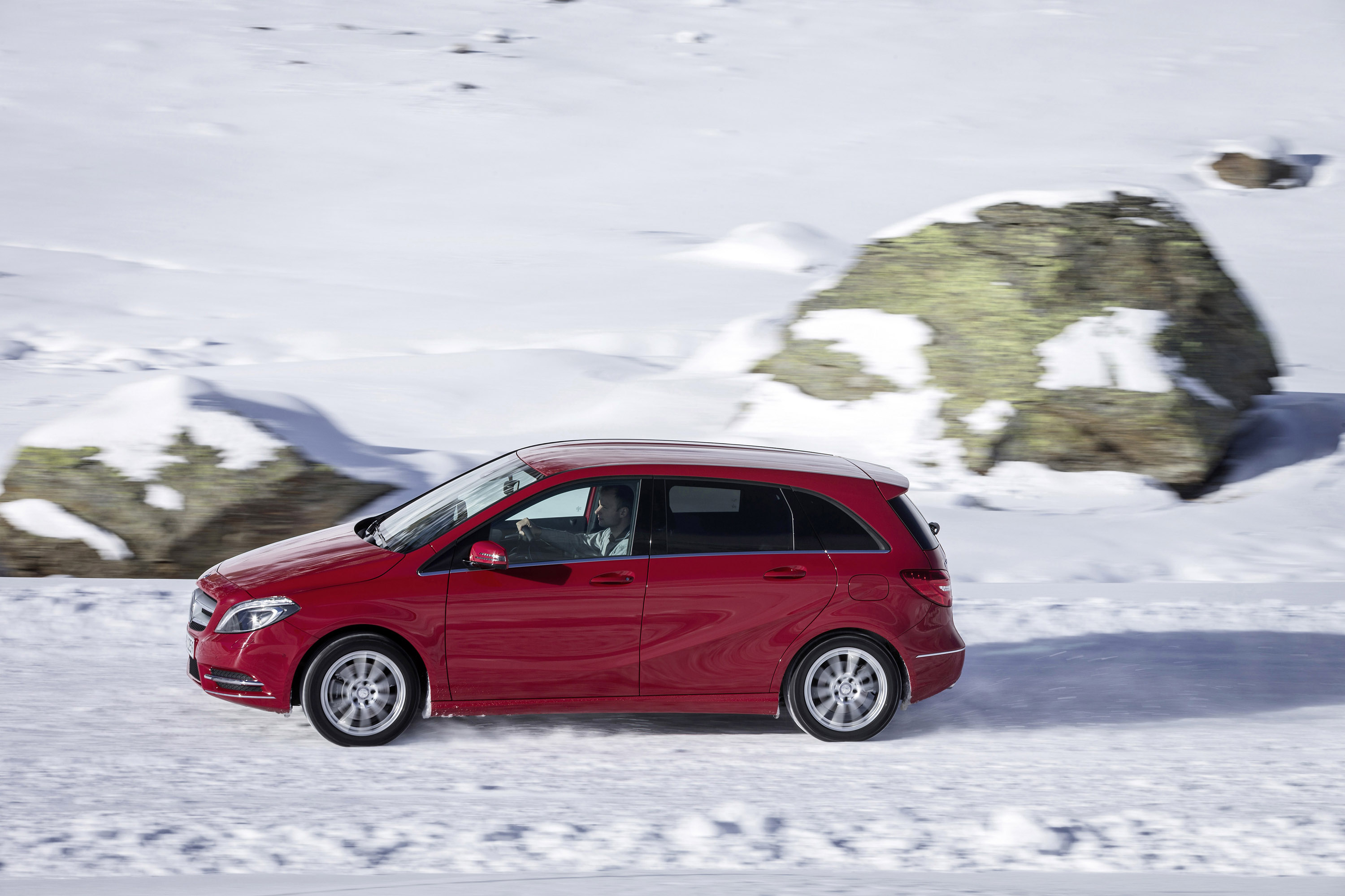 Mercedes-Benz B-Class photo #37