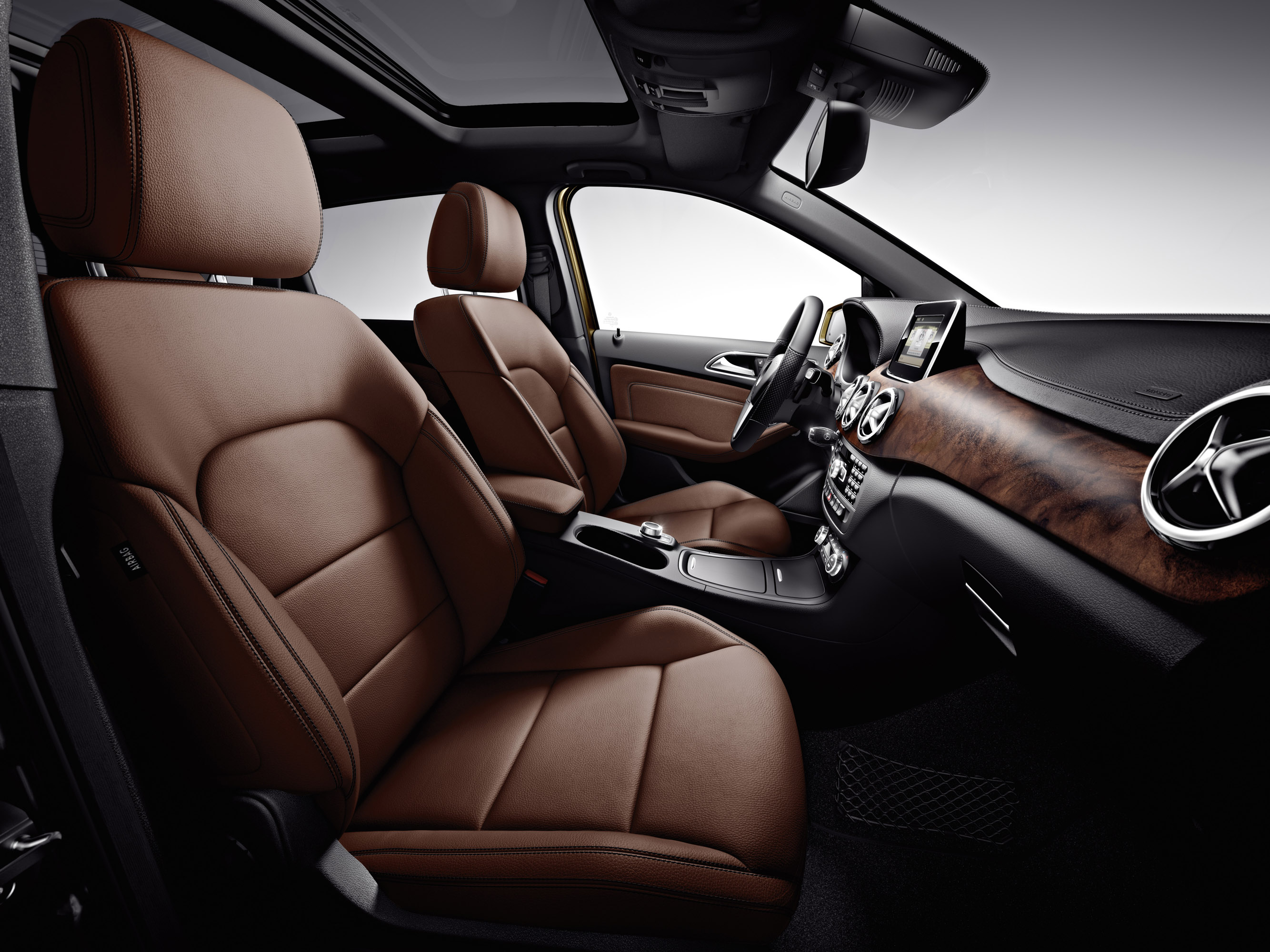 Mercedes-Benz B-Class photo #43