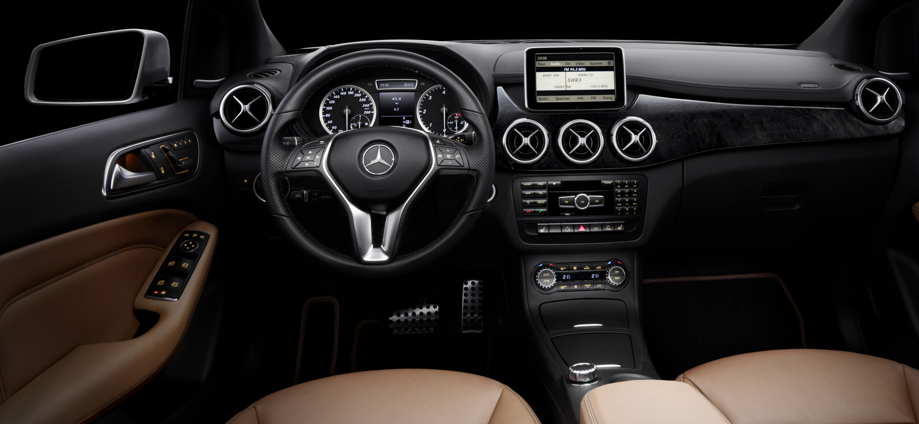 Mercedes-Benz B-Class photo #52