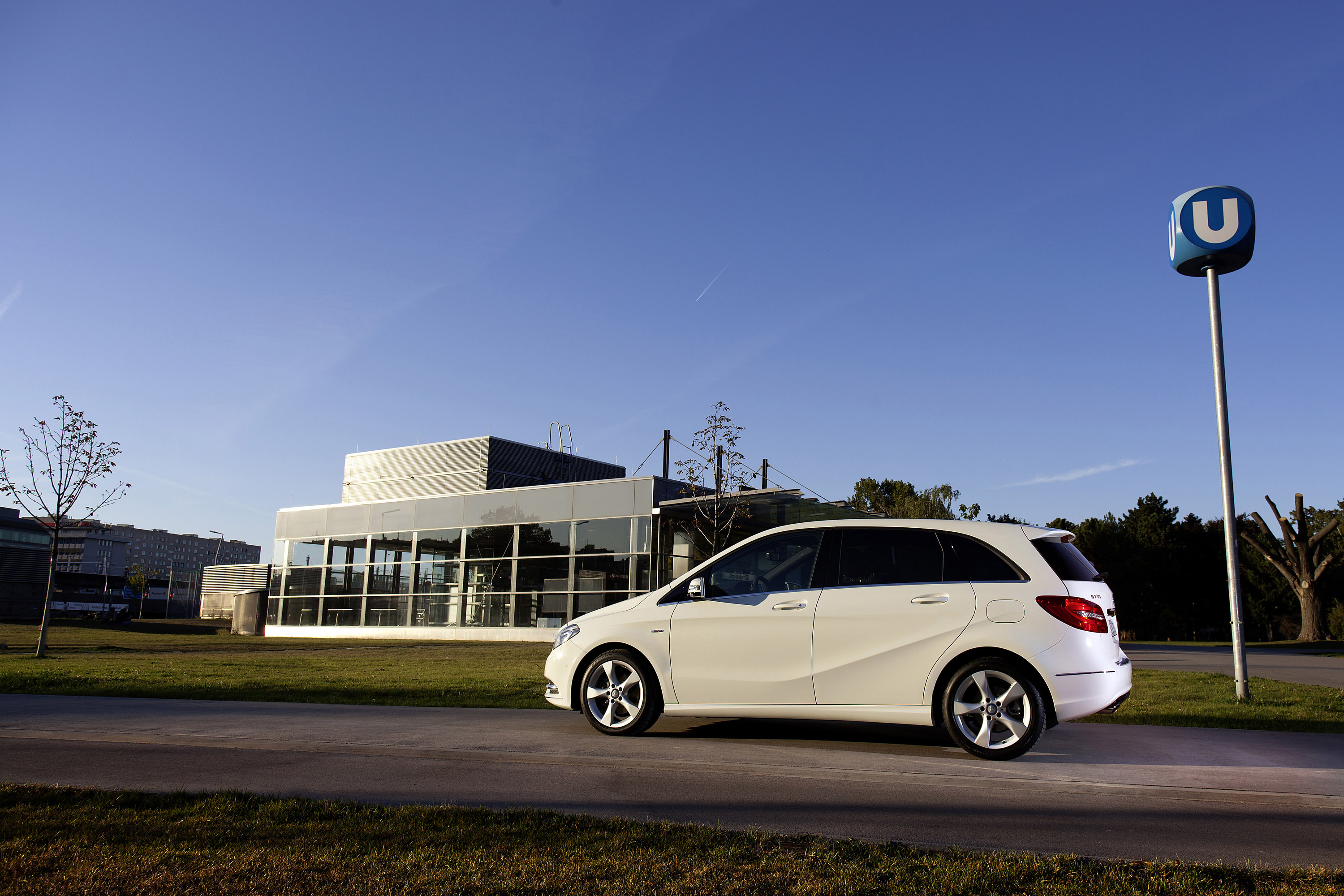 Mercedes-Benz B-Class photo #90
