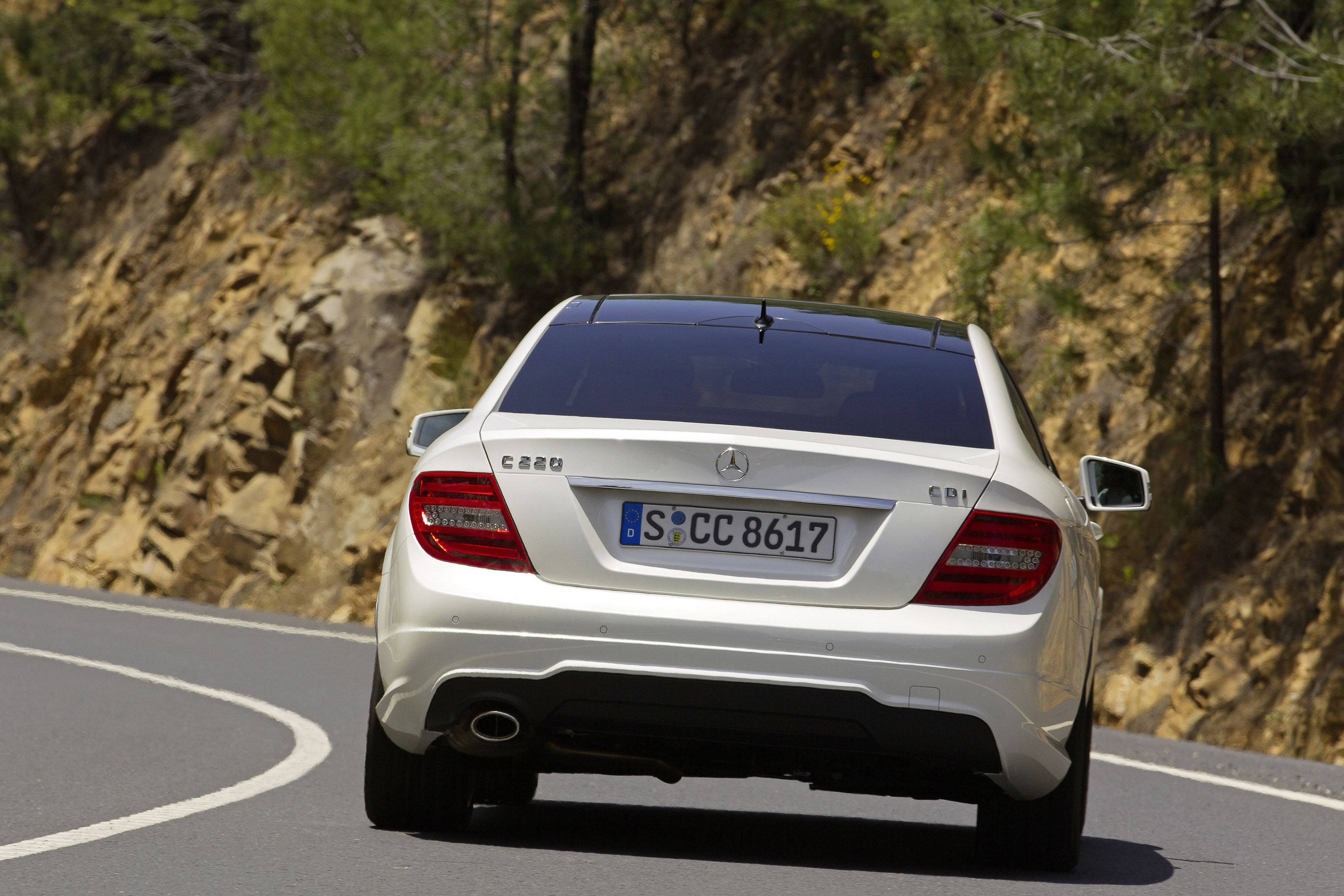 Mercedes-Benz C-Class Coupe photo #79