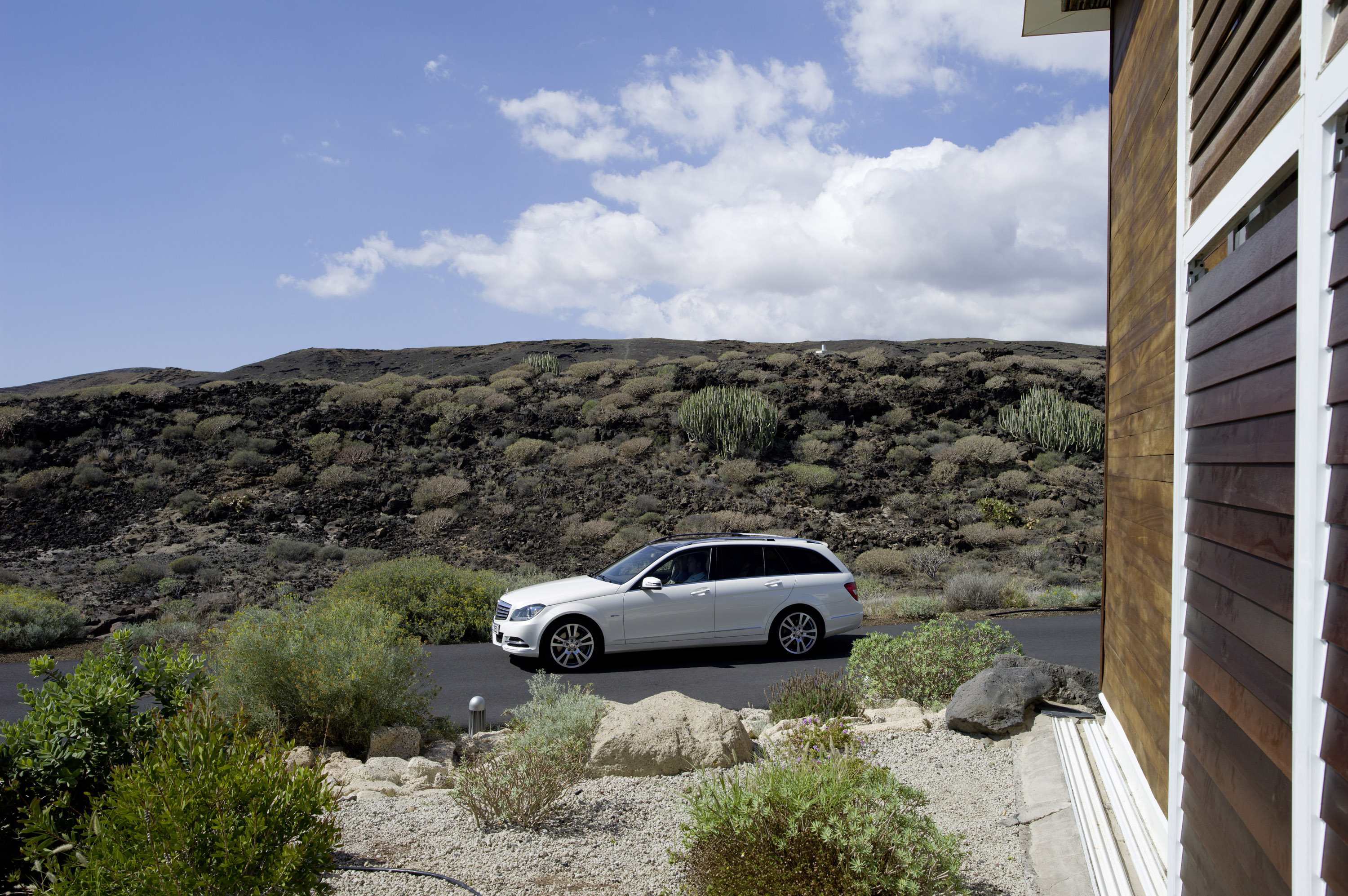 Mercedes-Benz C-Class Estate photo #44